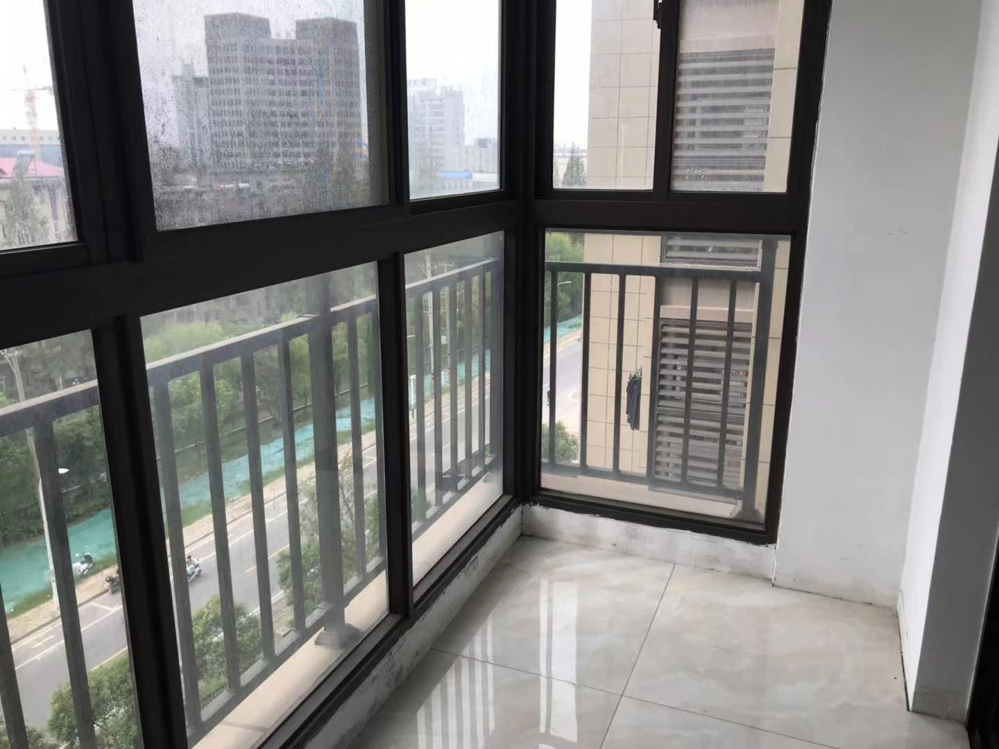 万科濠河传奇 2室1厅1卫 90.6m&sup2;