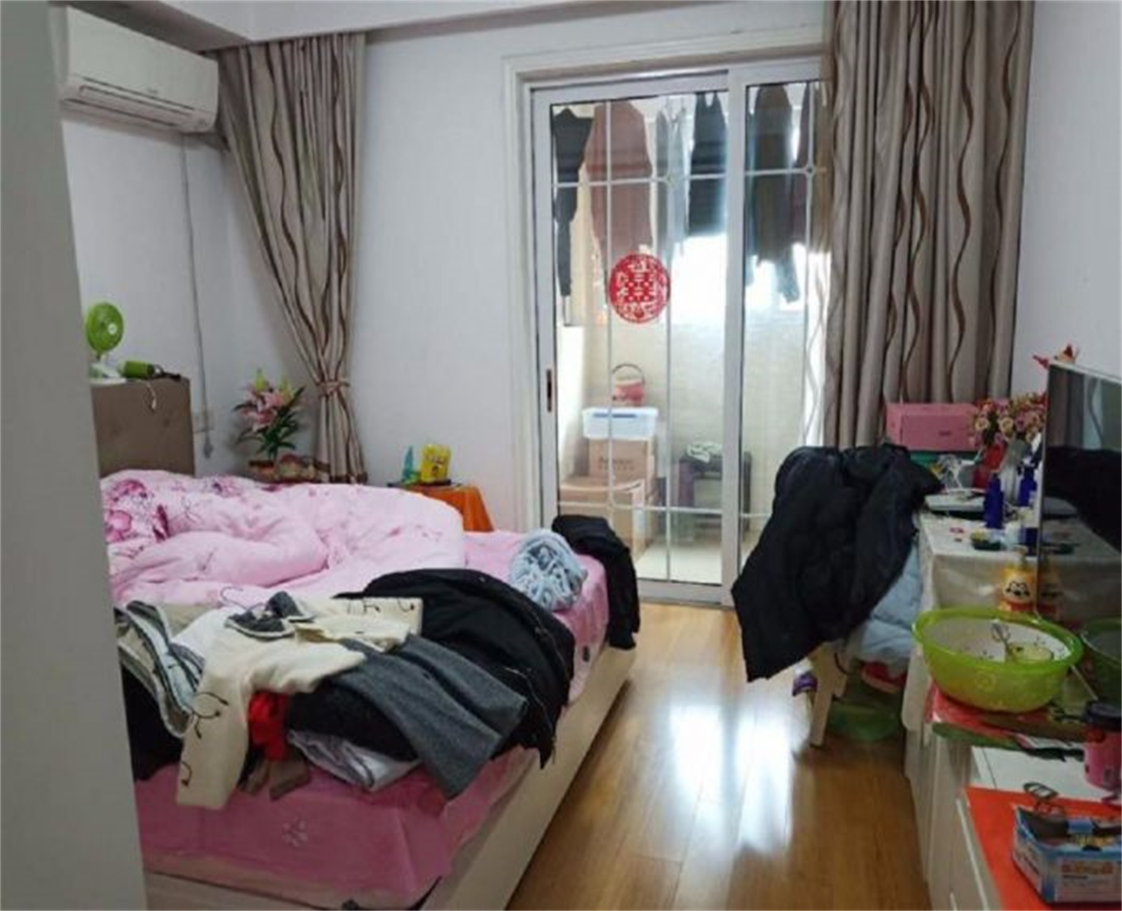 德民旺角 3室2厅1卫 134m&sup2;