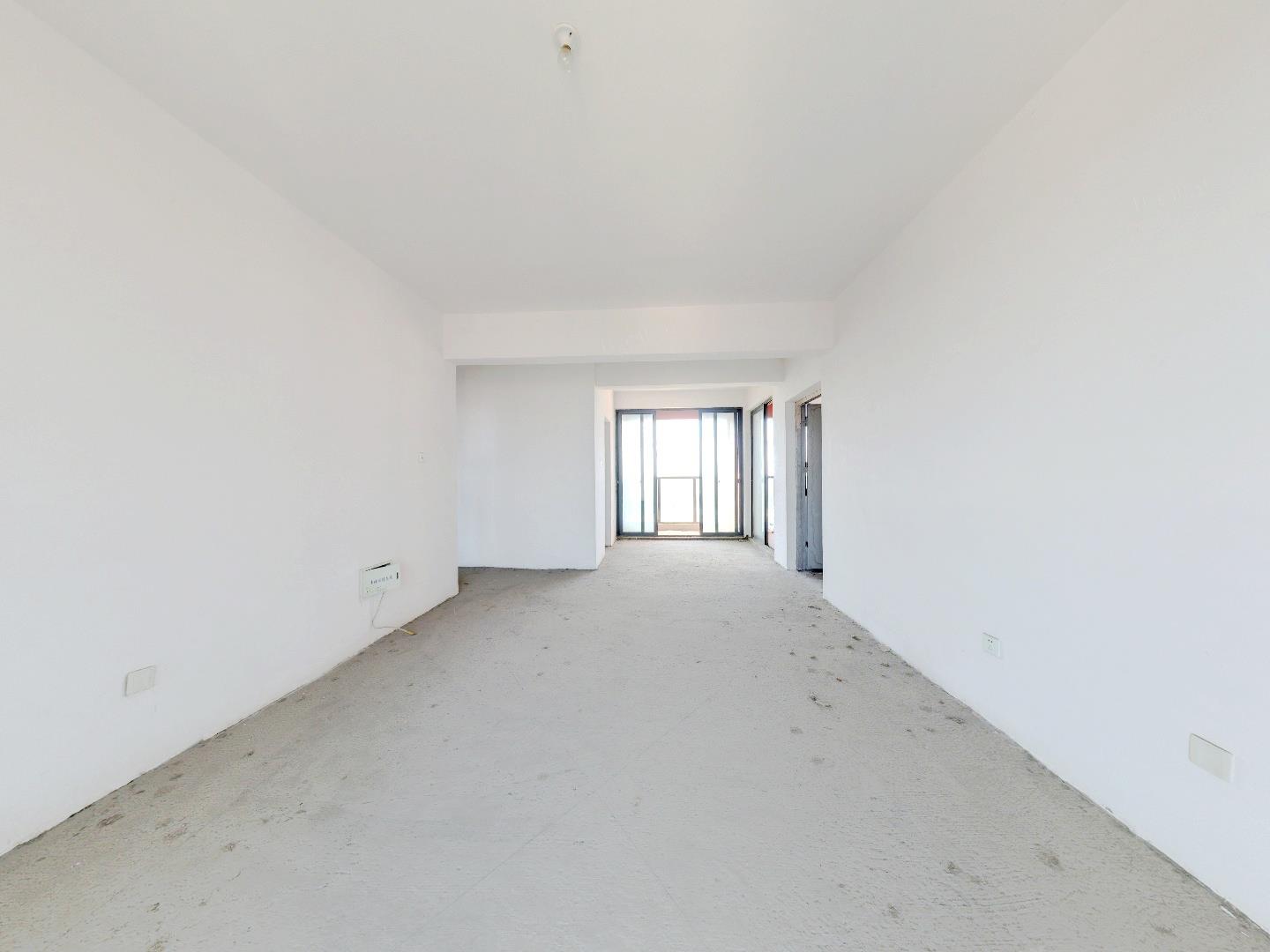 第九园 4室2厅2卫 142m&sup2;