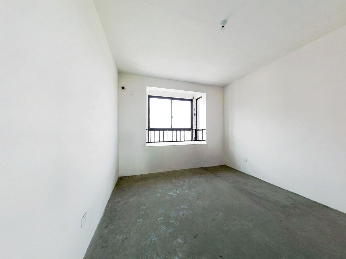 仁和景苑 3室2厅1卫 124m&sup2;