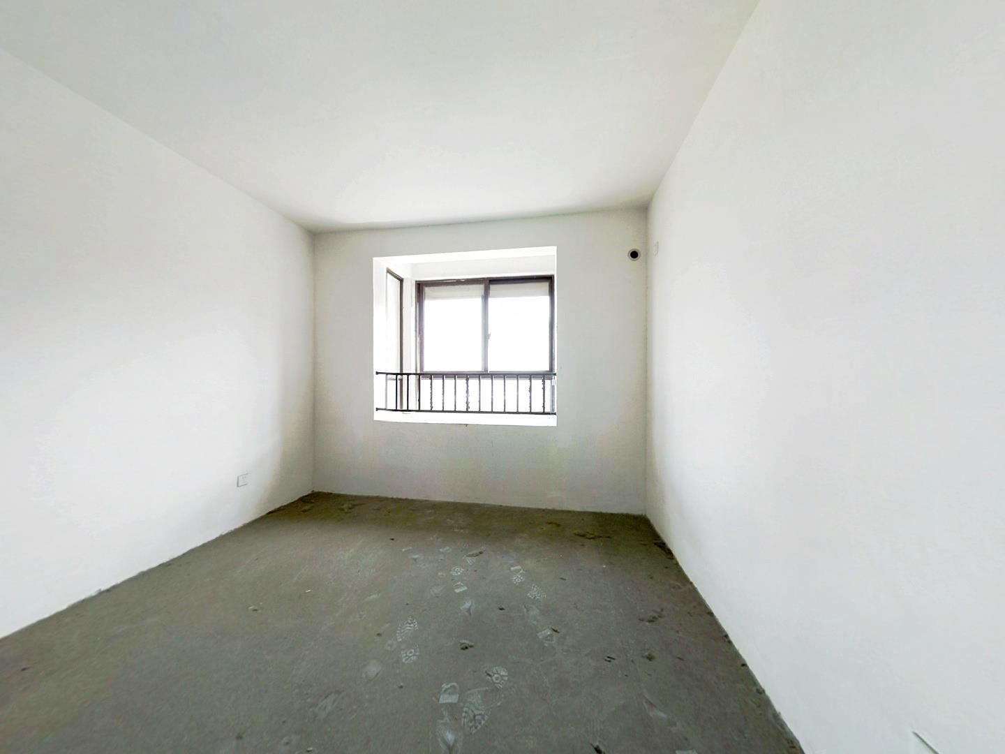仁和景苑 3室2厅1卫 124m&sup2;