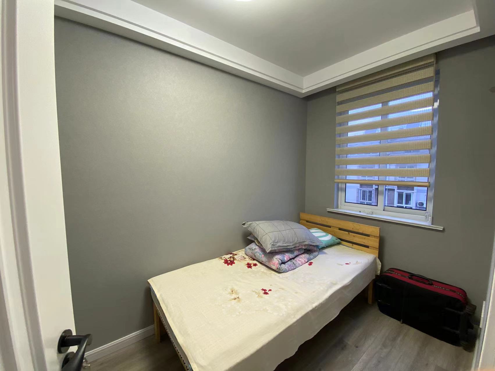 海港新村 3室2厅1卫 94.00m&sup2;