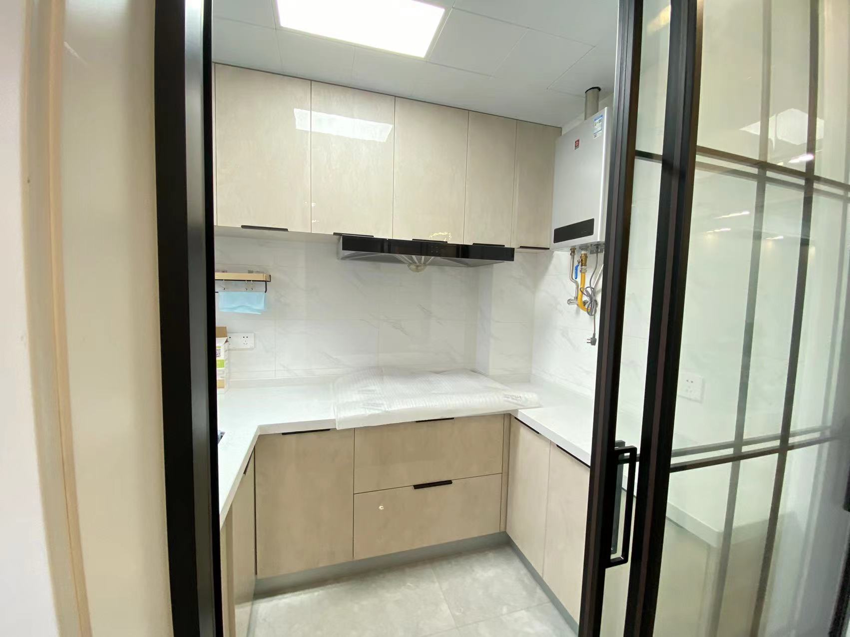海港新村 3室2厅1卫 94.00m&sup2;