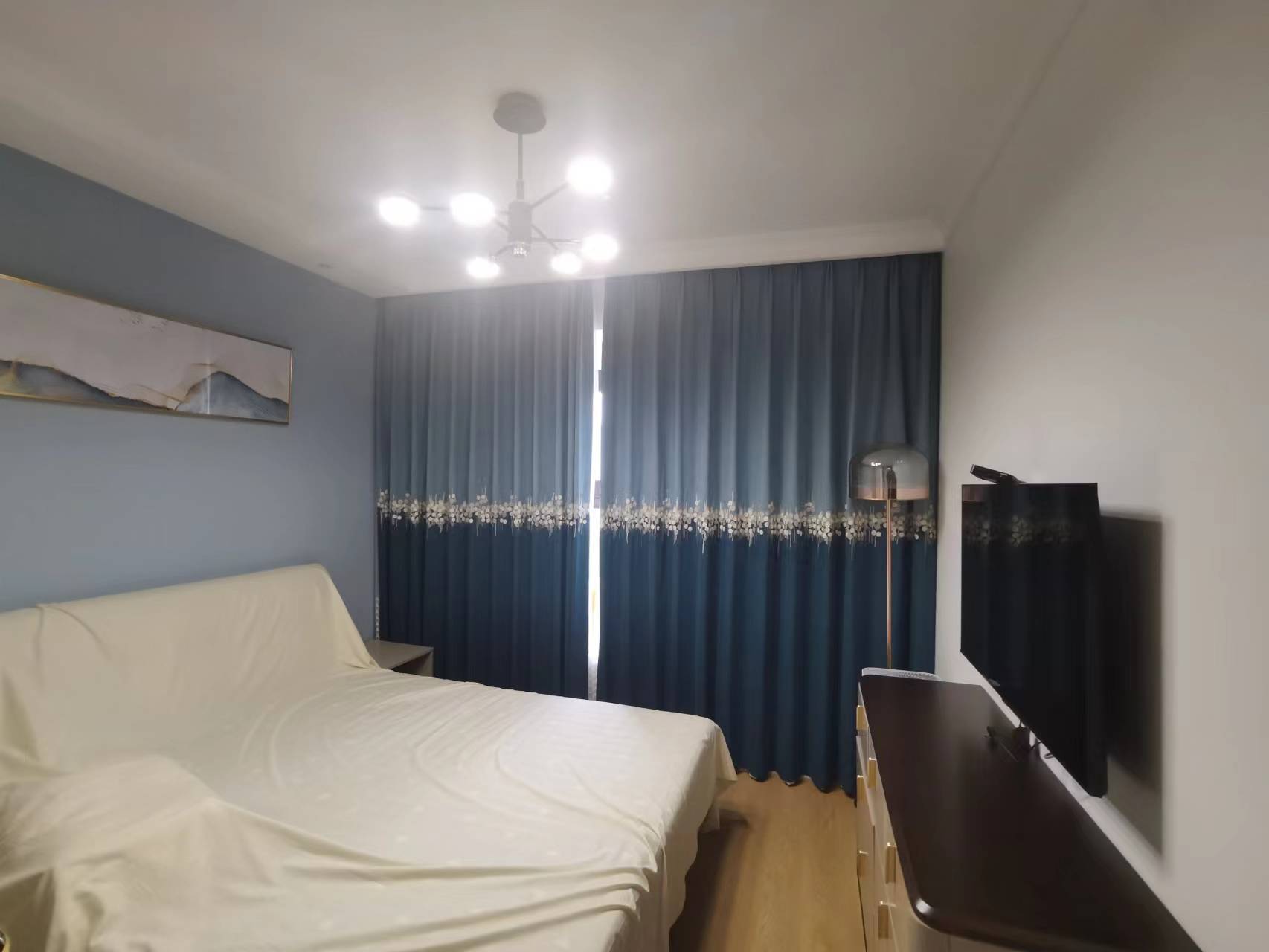 静海府 3室2厅2卫 128m&sup2;