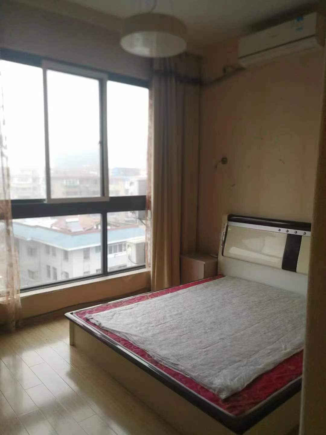 太阳鑫城 1室1厅1卫 45m&sup2;