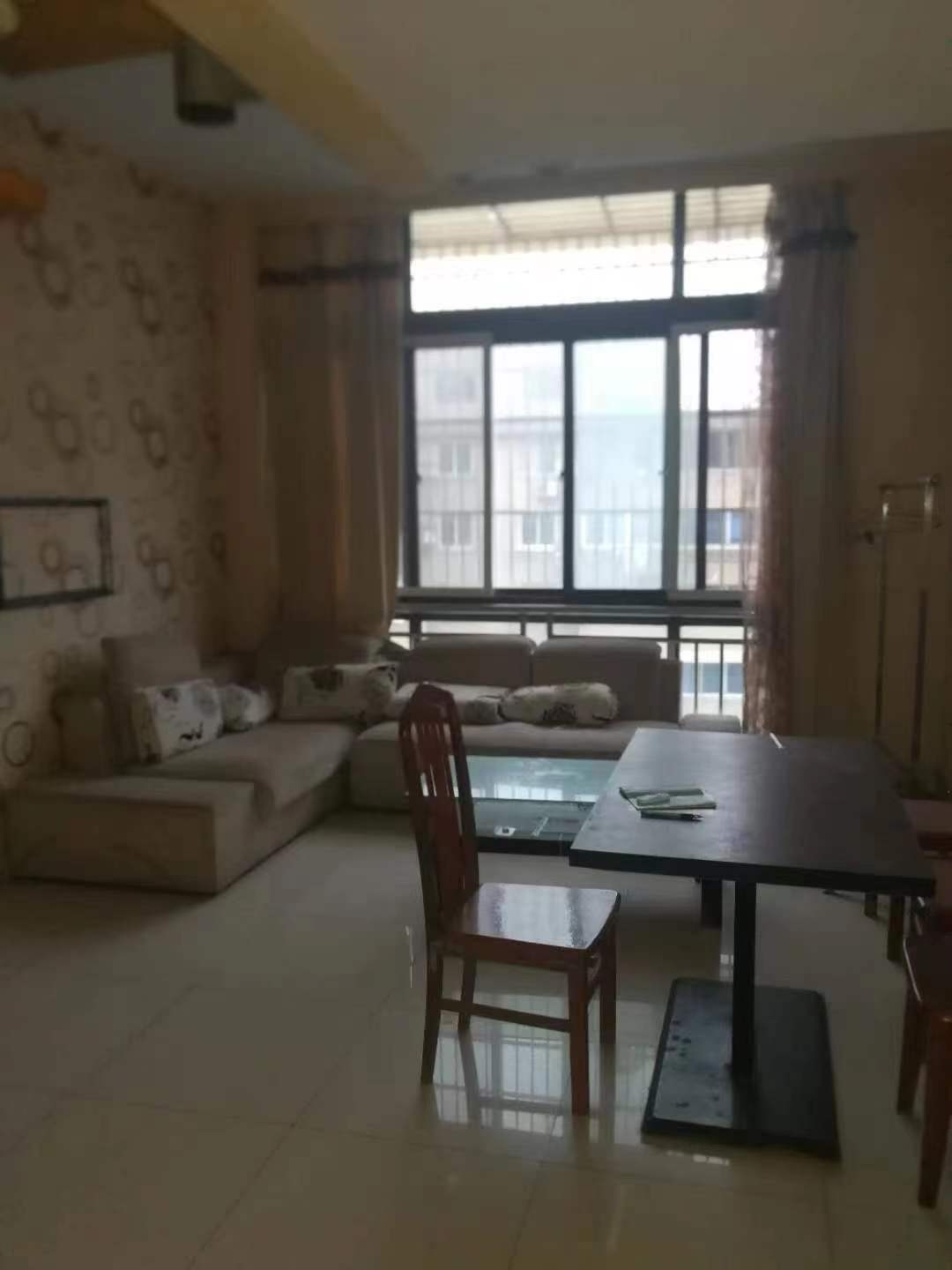 太阳鑫城 1室1厅1卫 45.00m²