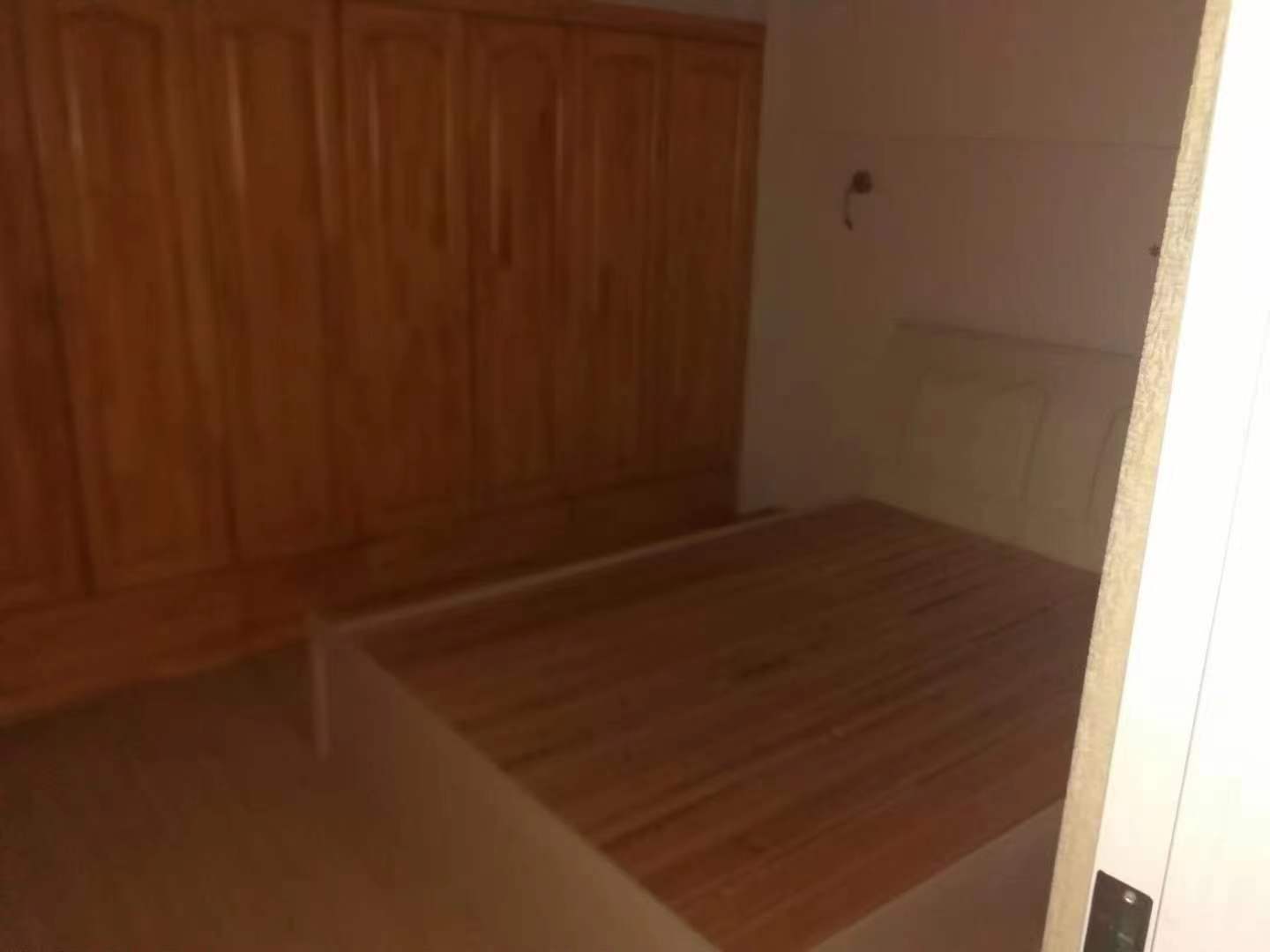 太阳鑫城 1室1厅1卫 45m&sup2;