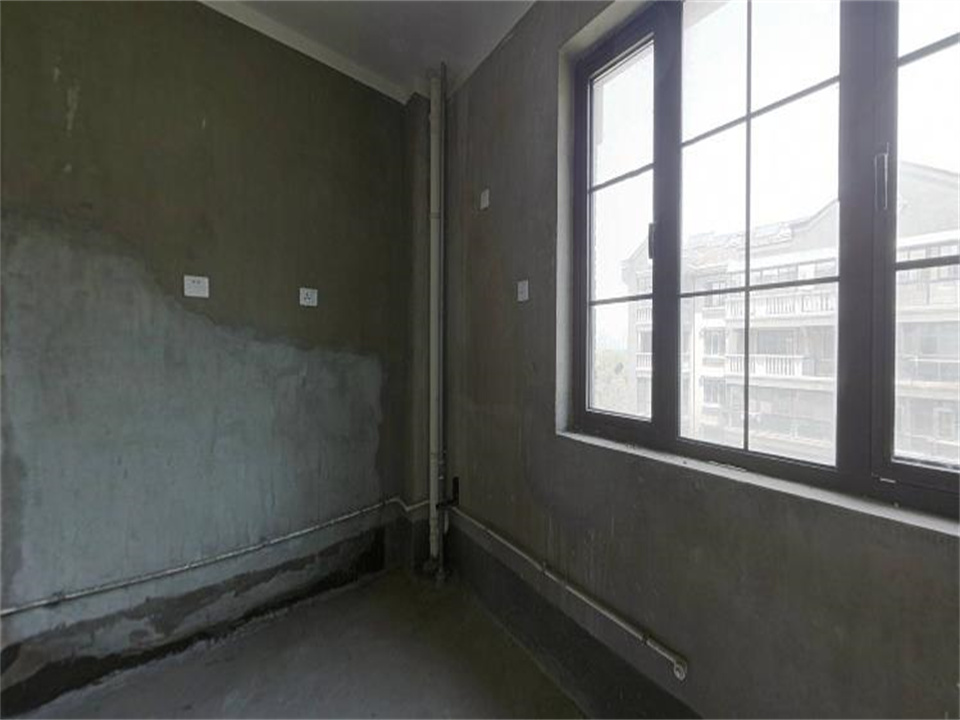 南通壹城水清木华 4室2厅2卫 239.00m&sup2;