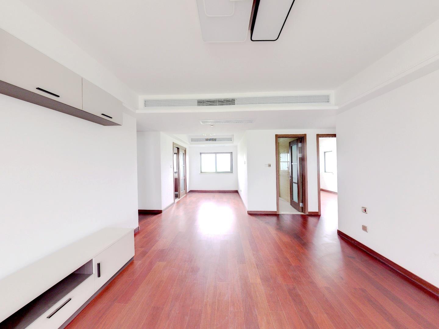 万科白鹭郡 3室2厅2卫 123.00m&sup2;