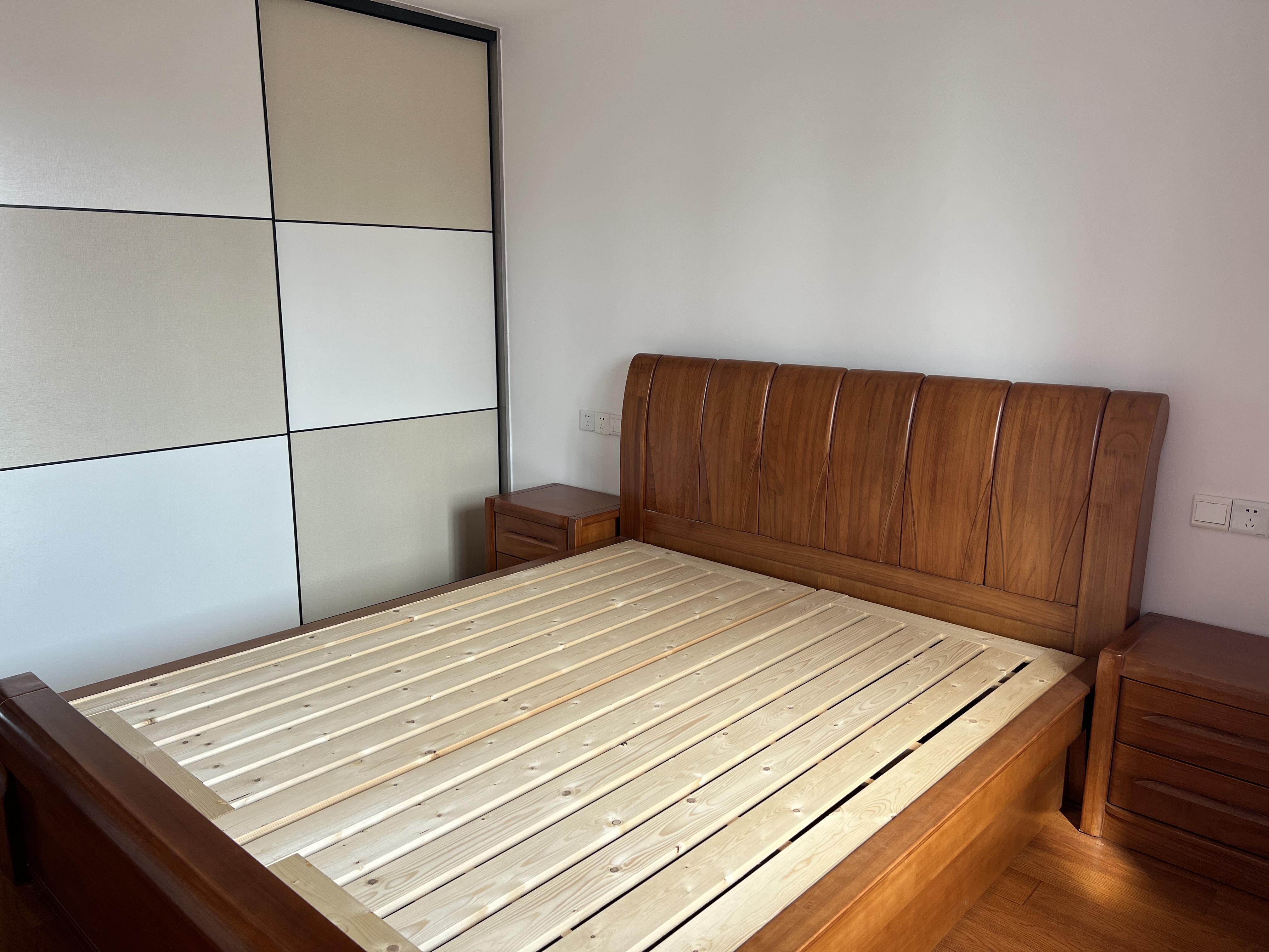 五一新村 1室0厅0卫 132.00m&sup2;