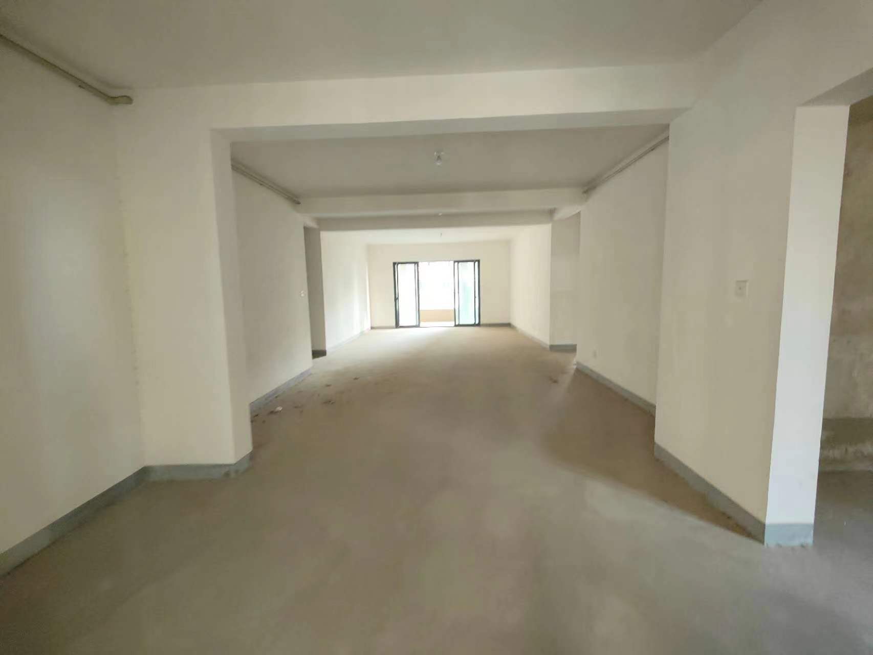 南通橡树湾 5室2厅3卫 253.72m&sup2;