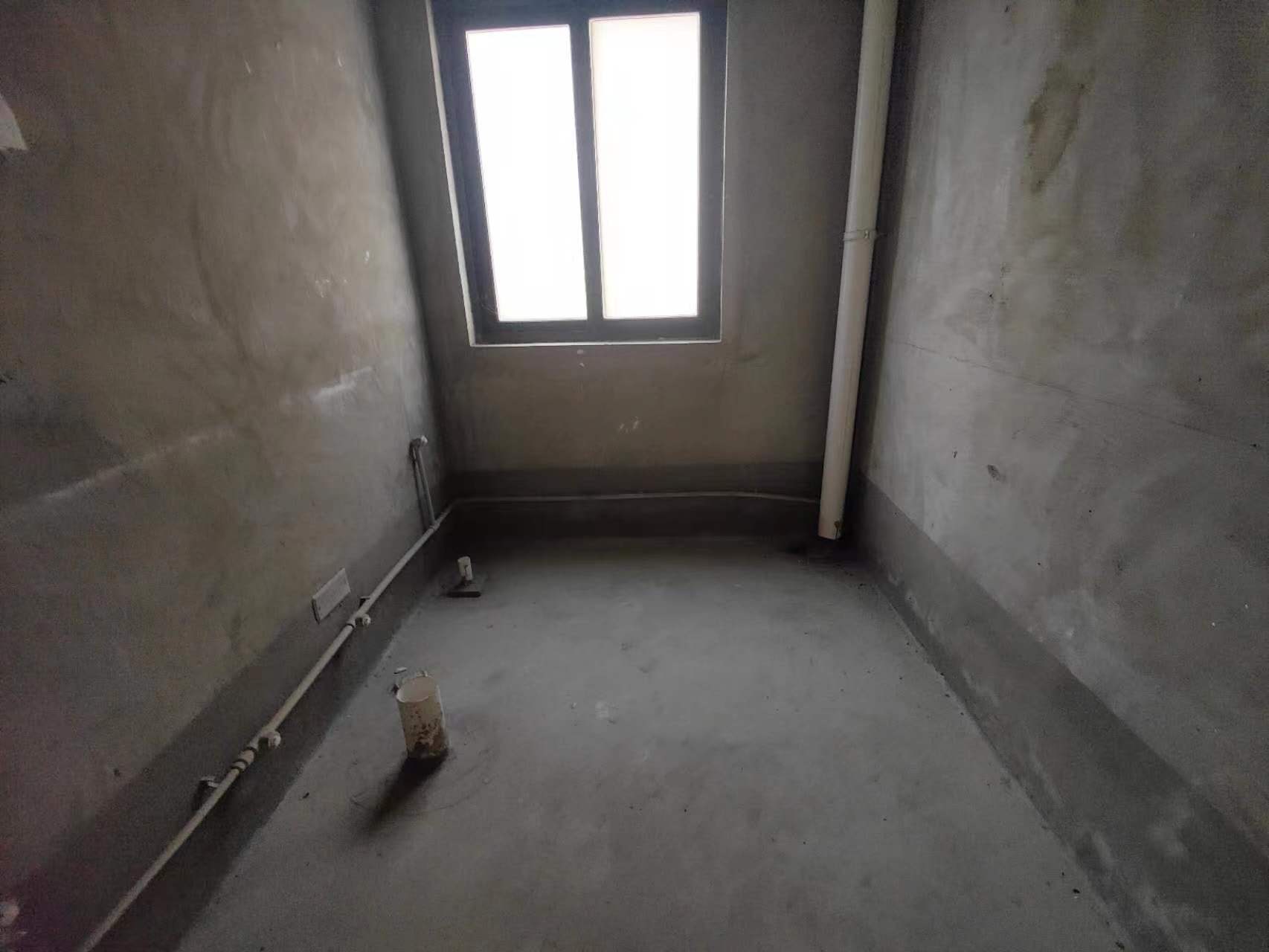 南通橡树湾 5室2厅3卫 253.72m&sup2;