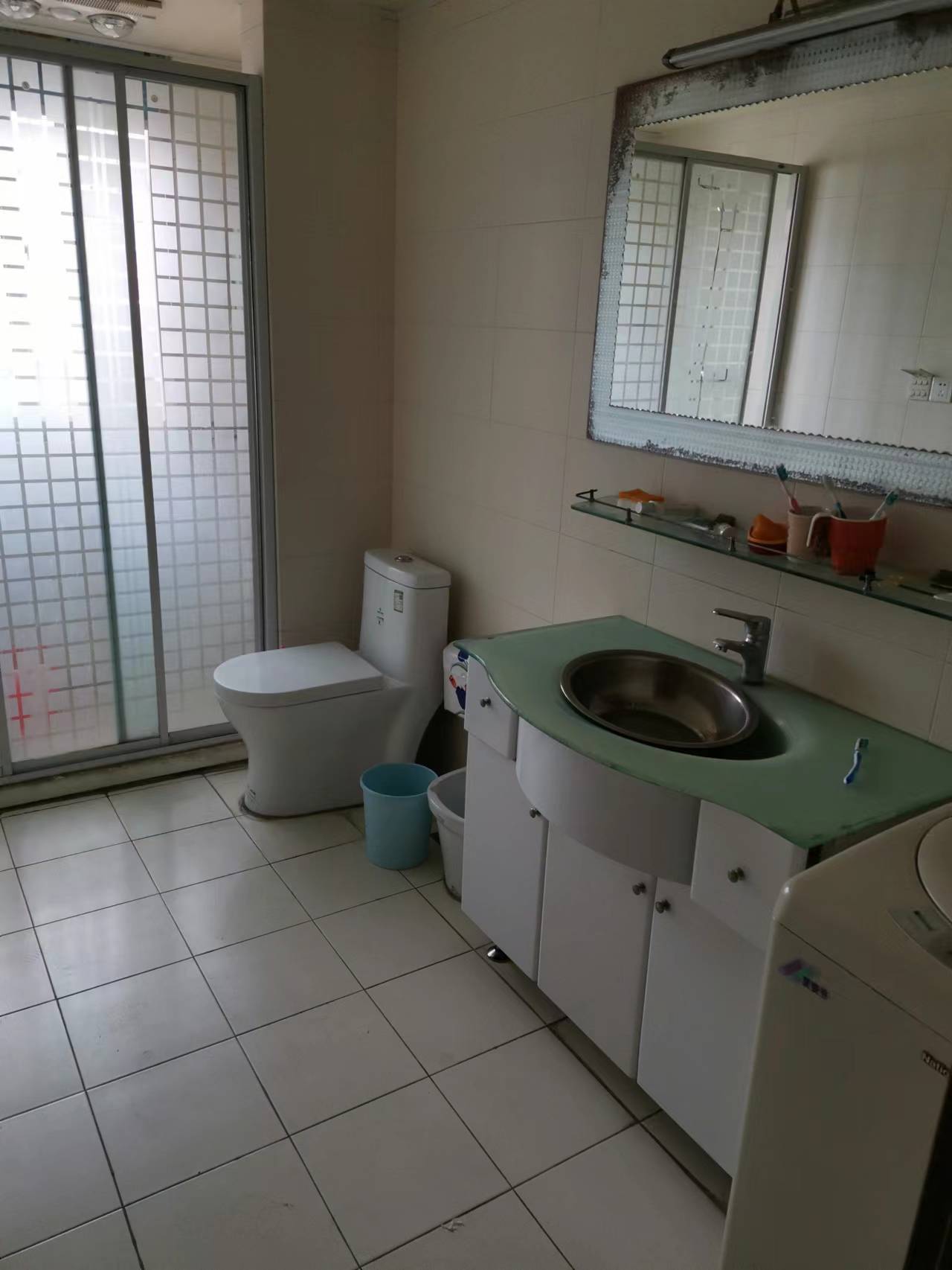 新建路新村 3室1厅1卫 131.00m&sup2;