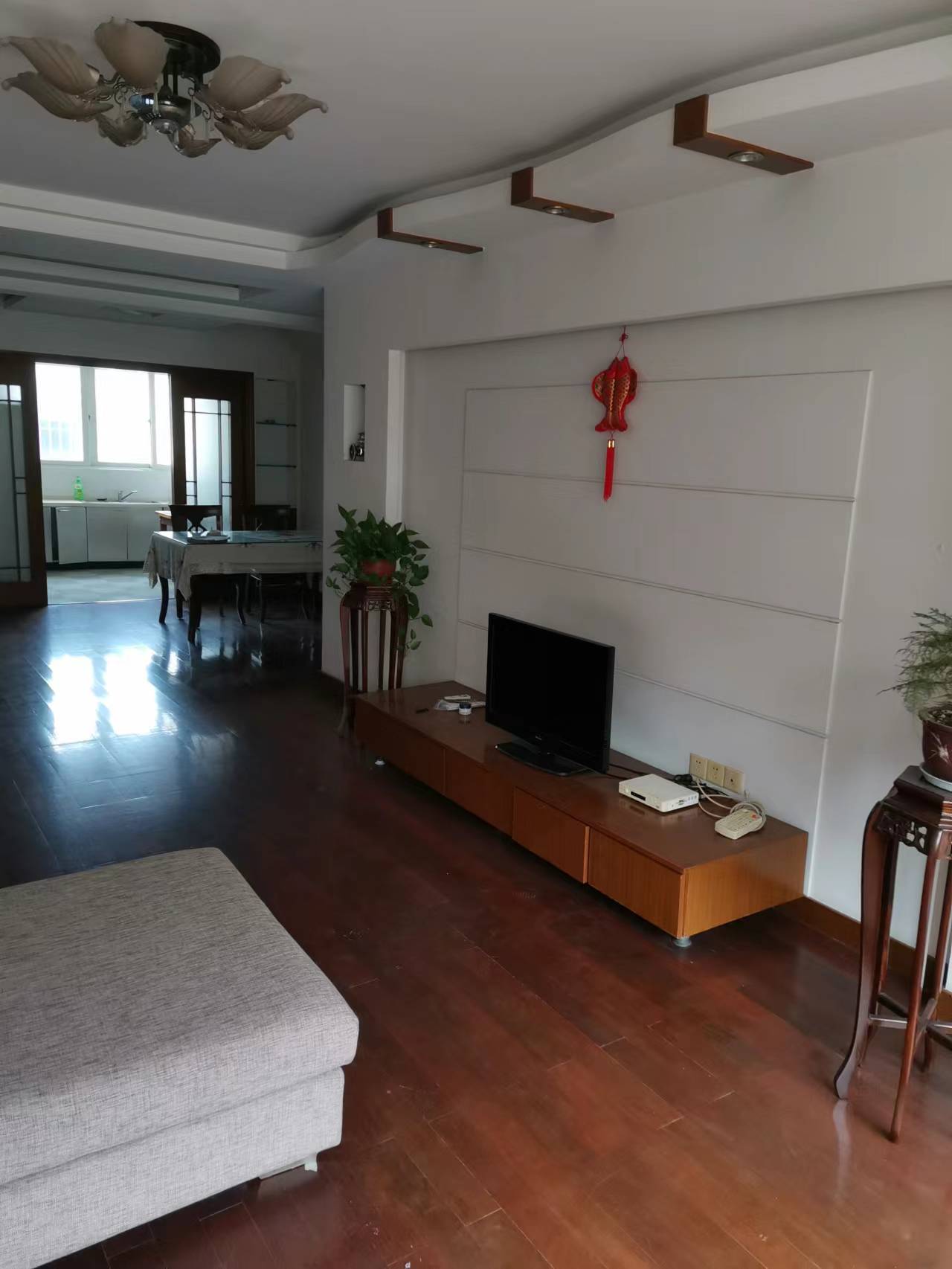 新建路新村 3室1厅1卫 131.00m&sup2;