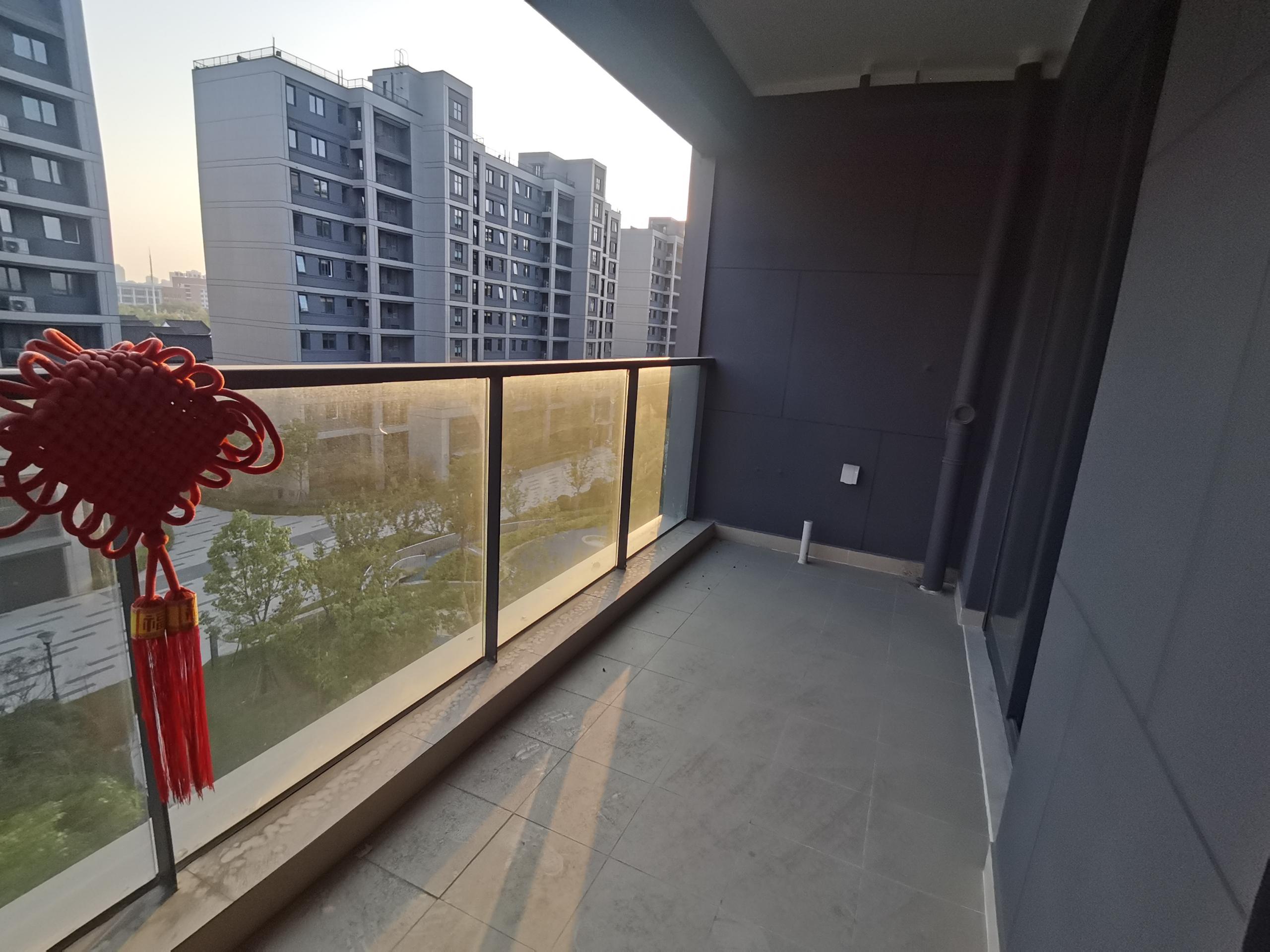 融创盛和九里桃源 3室2厅1卫 106m&sup2;