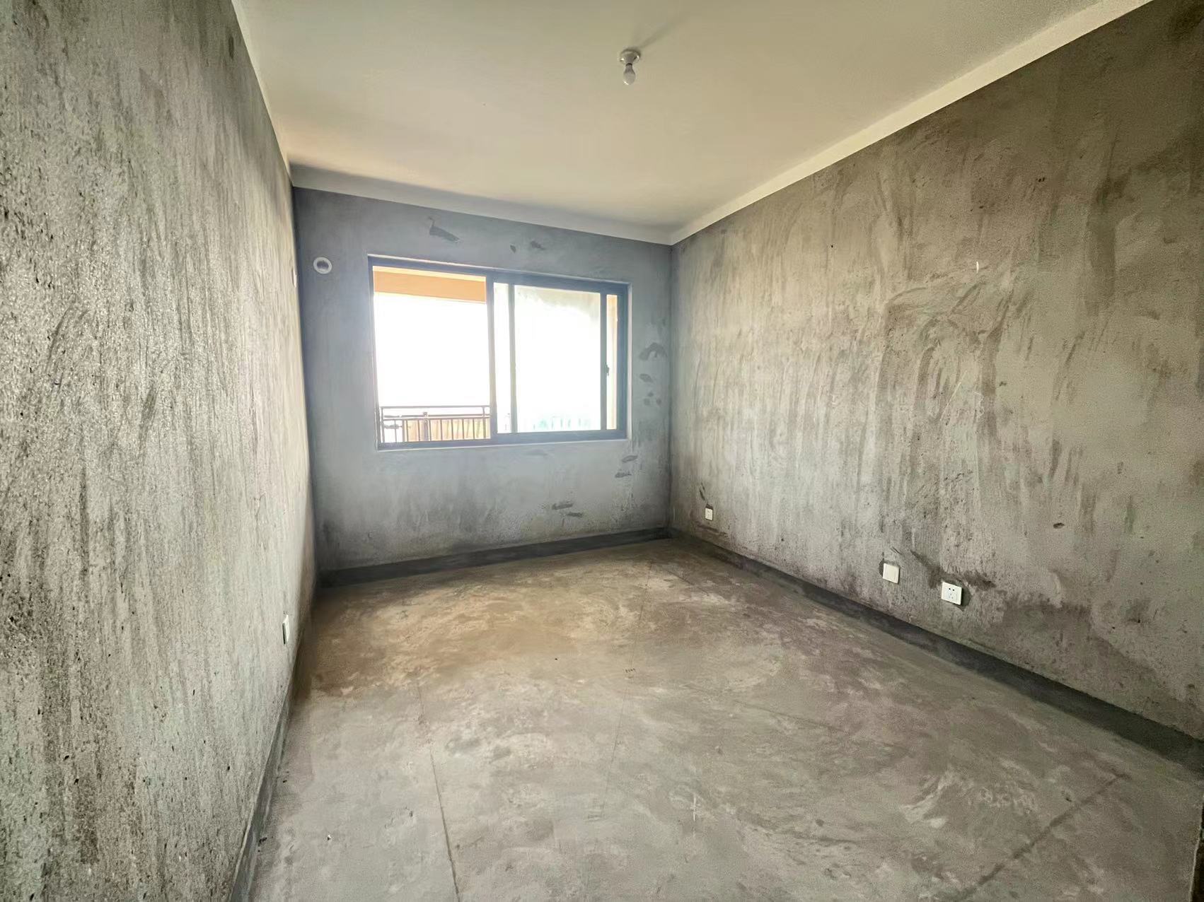 华强城 3室2厅2卫 123.89m&sup2;