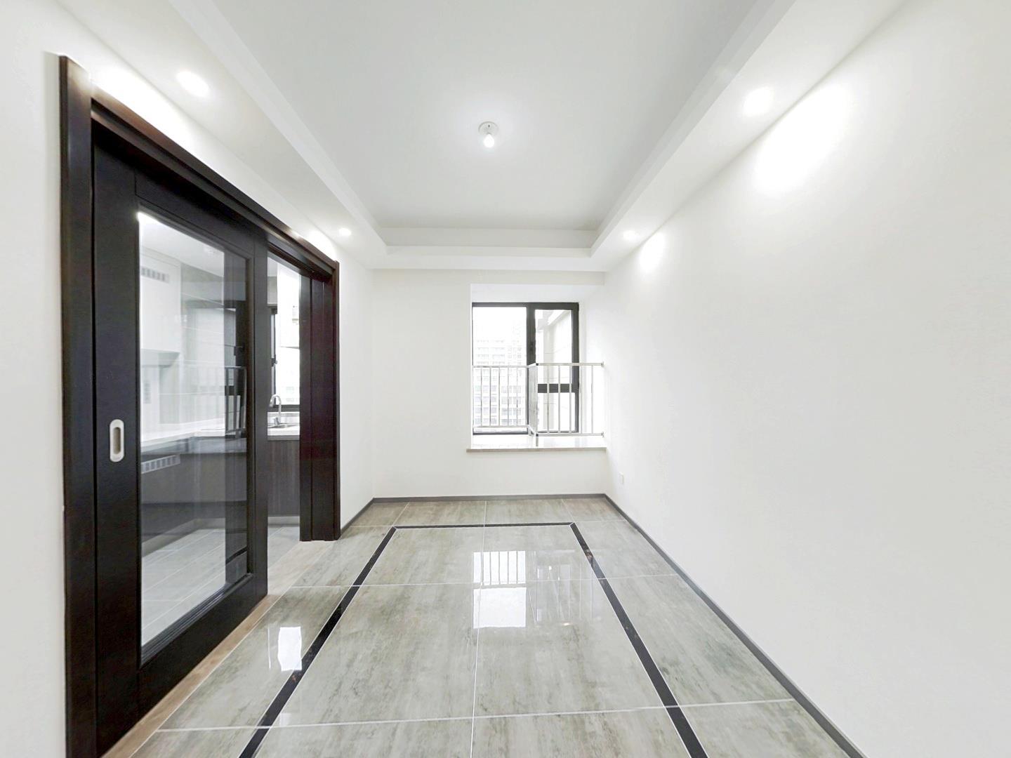 远创樾府 3室2厅2卫 130.00m&sup2;