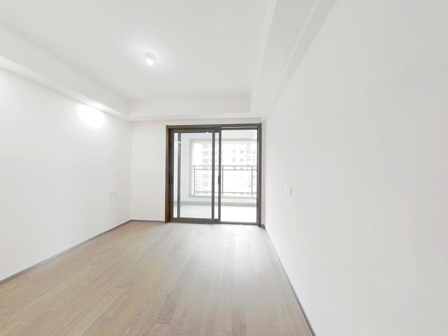 远创樾府 3室2厅2卫 130.00m&sup2;