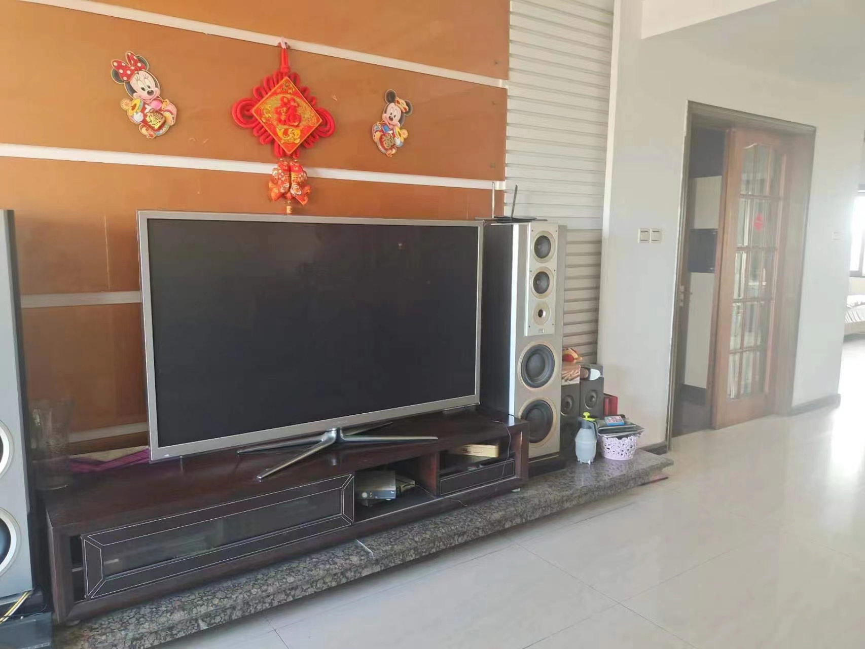 南通大厦 4室2厅3卫 240m&sup2;