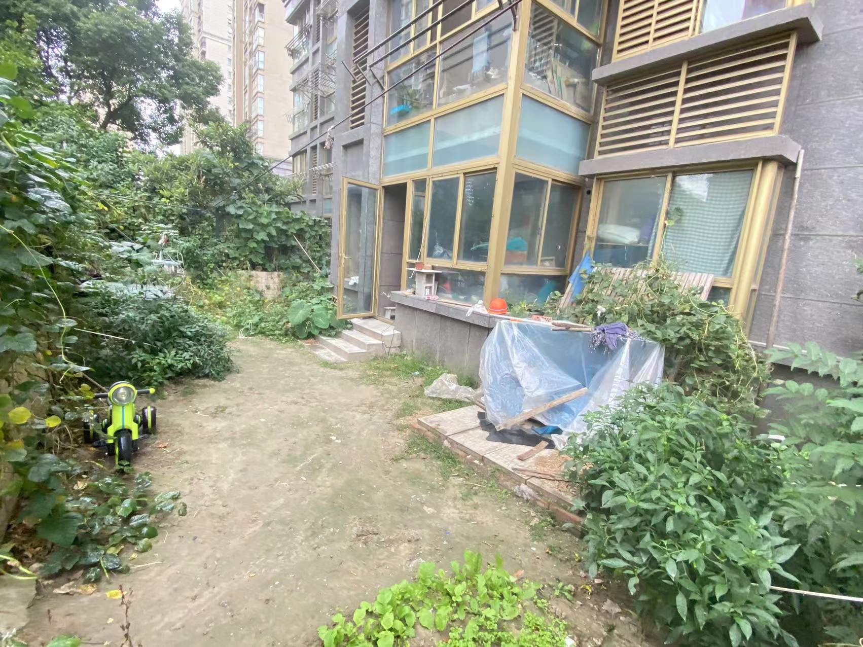 恒盛豪庭 2室2厅1卫 94.00m&sup2;