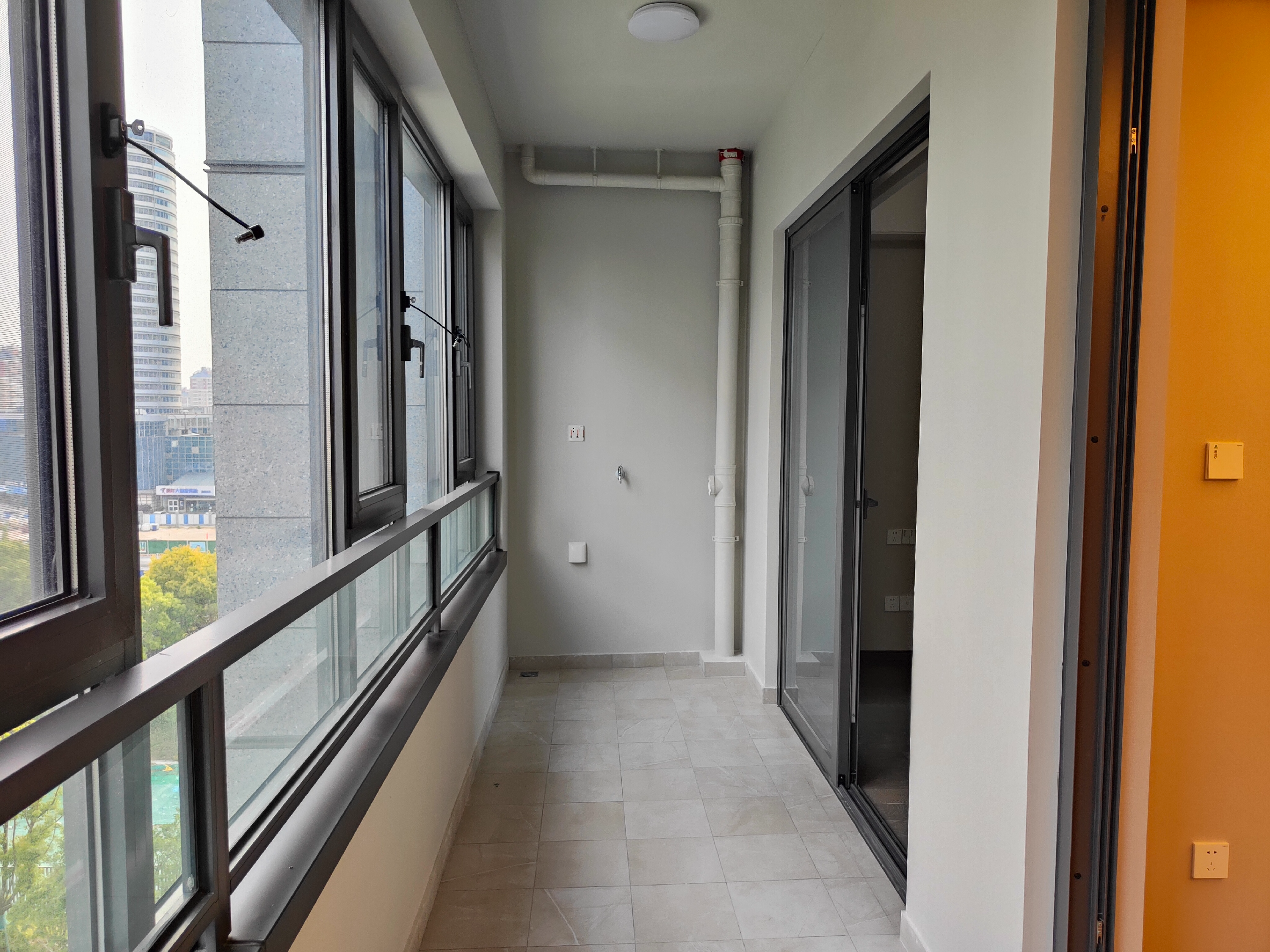 绿城&middot;晓风印月 3室2厅2卫 120m&sup2;