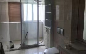 东晖花园 3室2厅2卫 130m&sup2;