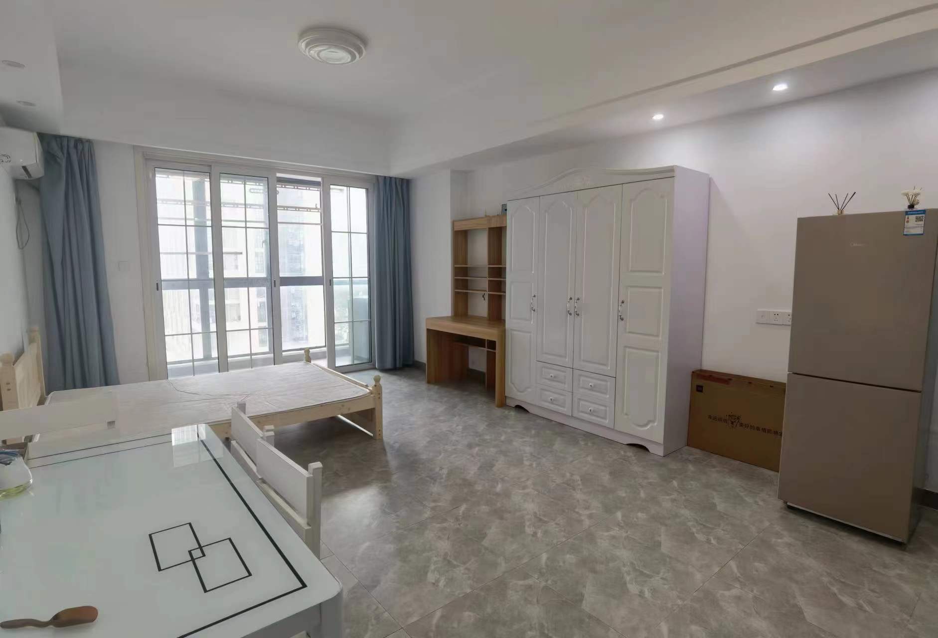 碧桂园云峯中心 1室1厅1卫 54.40m&sup2;