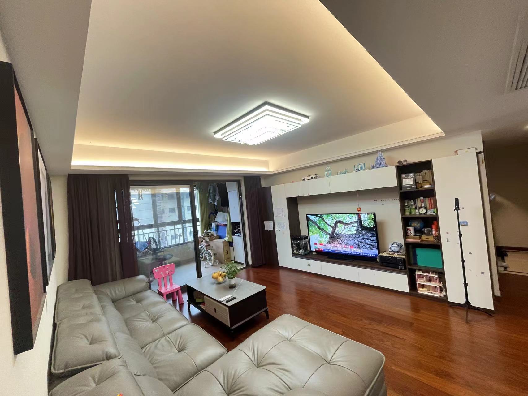 万科城市之光 3室2厅2卫 120m&sup2;