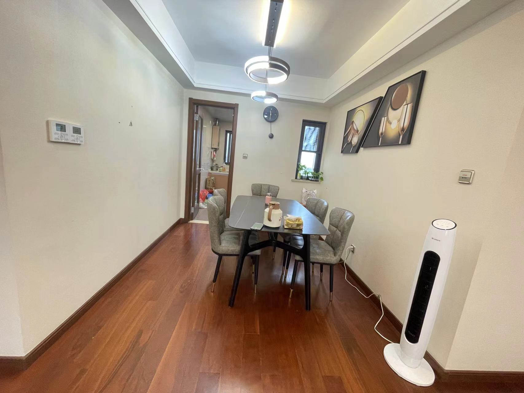 万科城市之光 3室2厅2卫 120m&sup2;