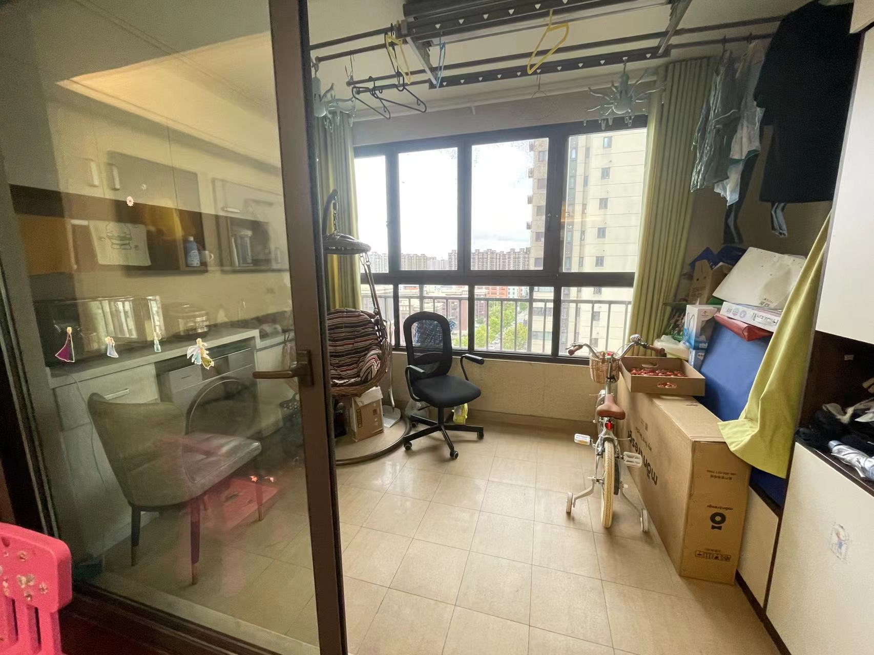 万科城市之光 3室2厅2卫 120m&sup2;