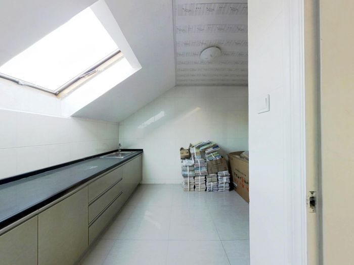 滨河东城 5室2厅1卫 134.00m&sup2;