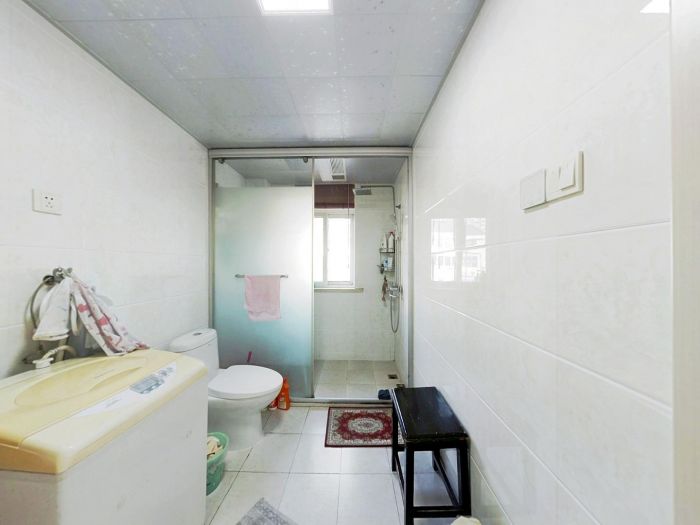 滨河东城 5室2厅1卫 134.00m&sup2;