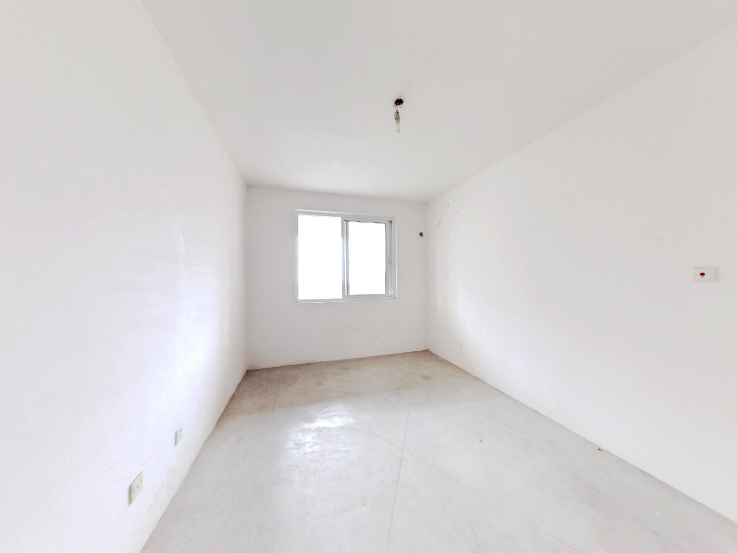 永怡家园 3室2厅1卫 133m&sup2;