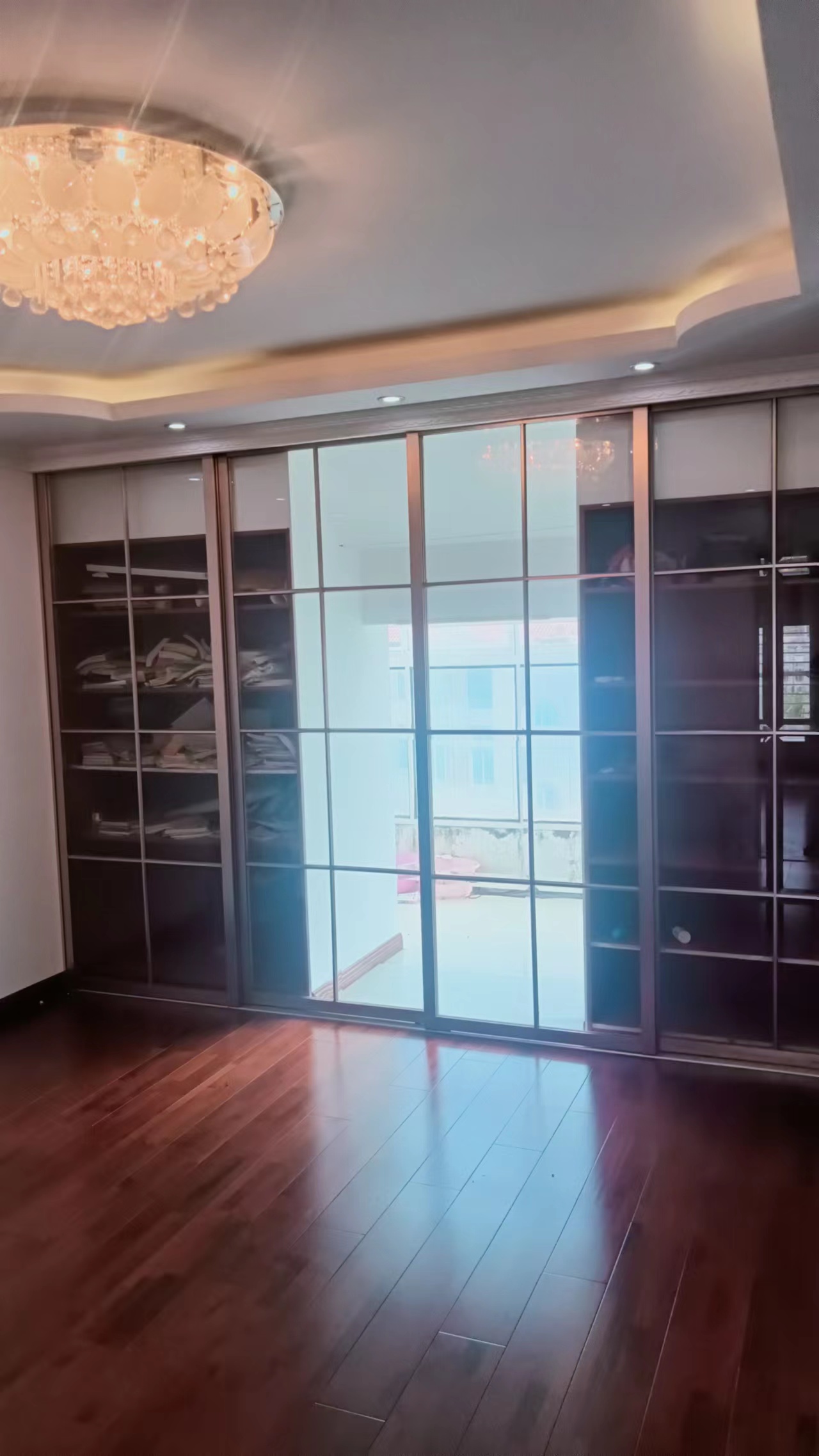 怡园锦居 4室2厅2卫 90.00m&sup2;