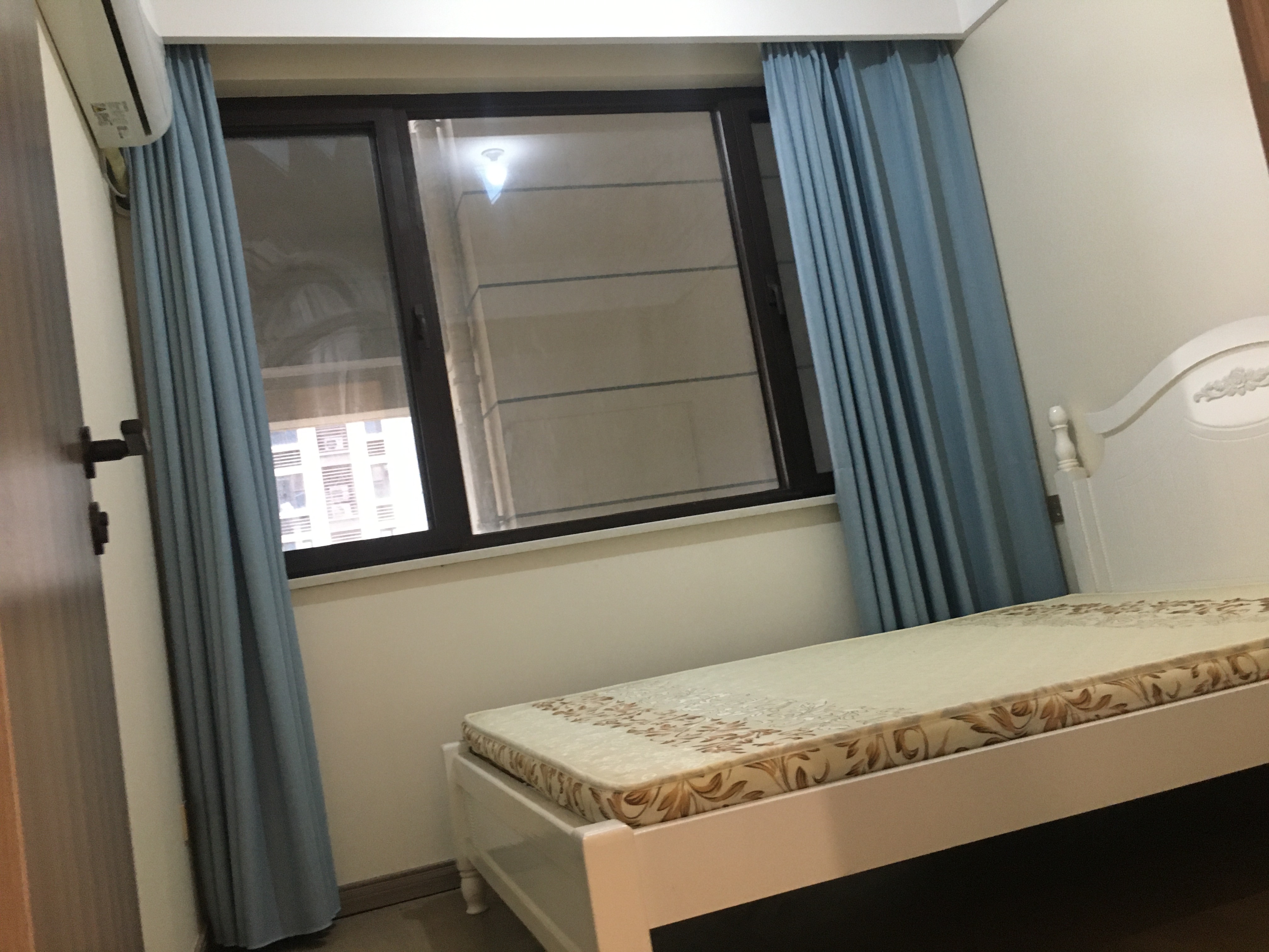 中创大都会 3室2厅2卫 115m&sup2;