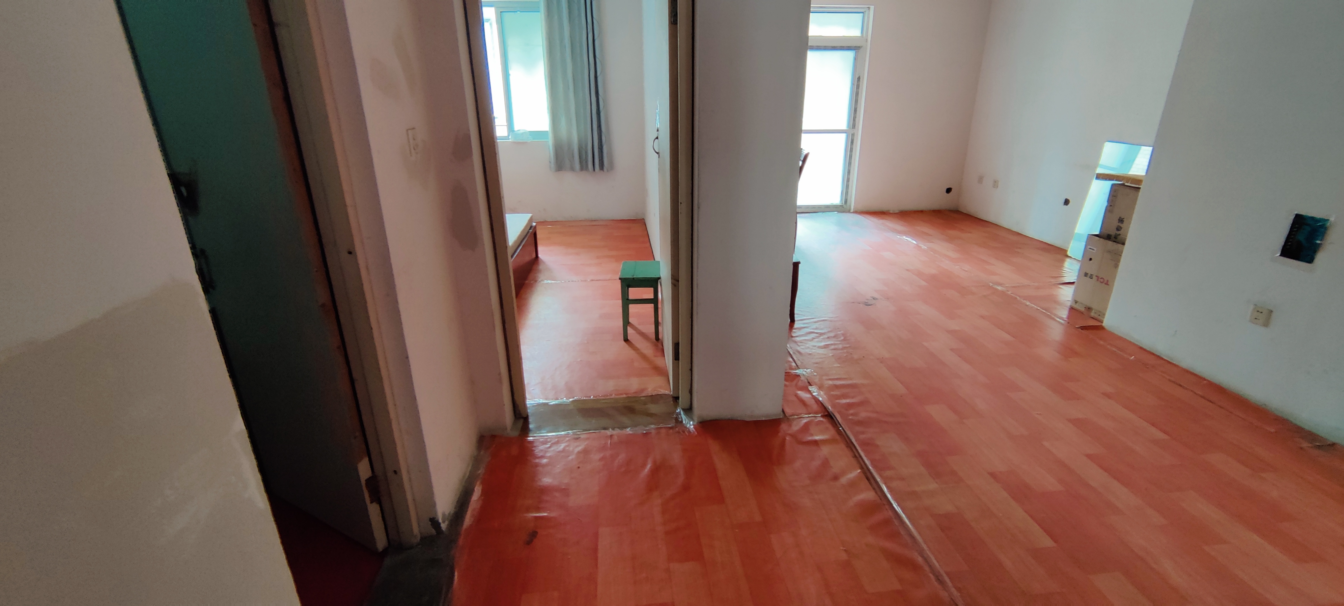东晖花园 2室2厅1卫 90m&sup2;