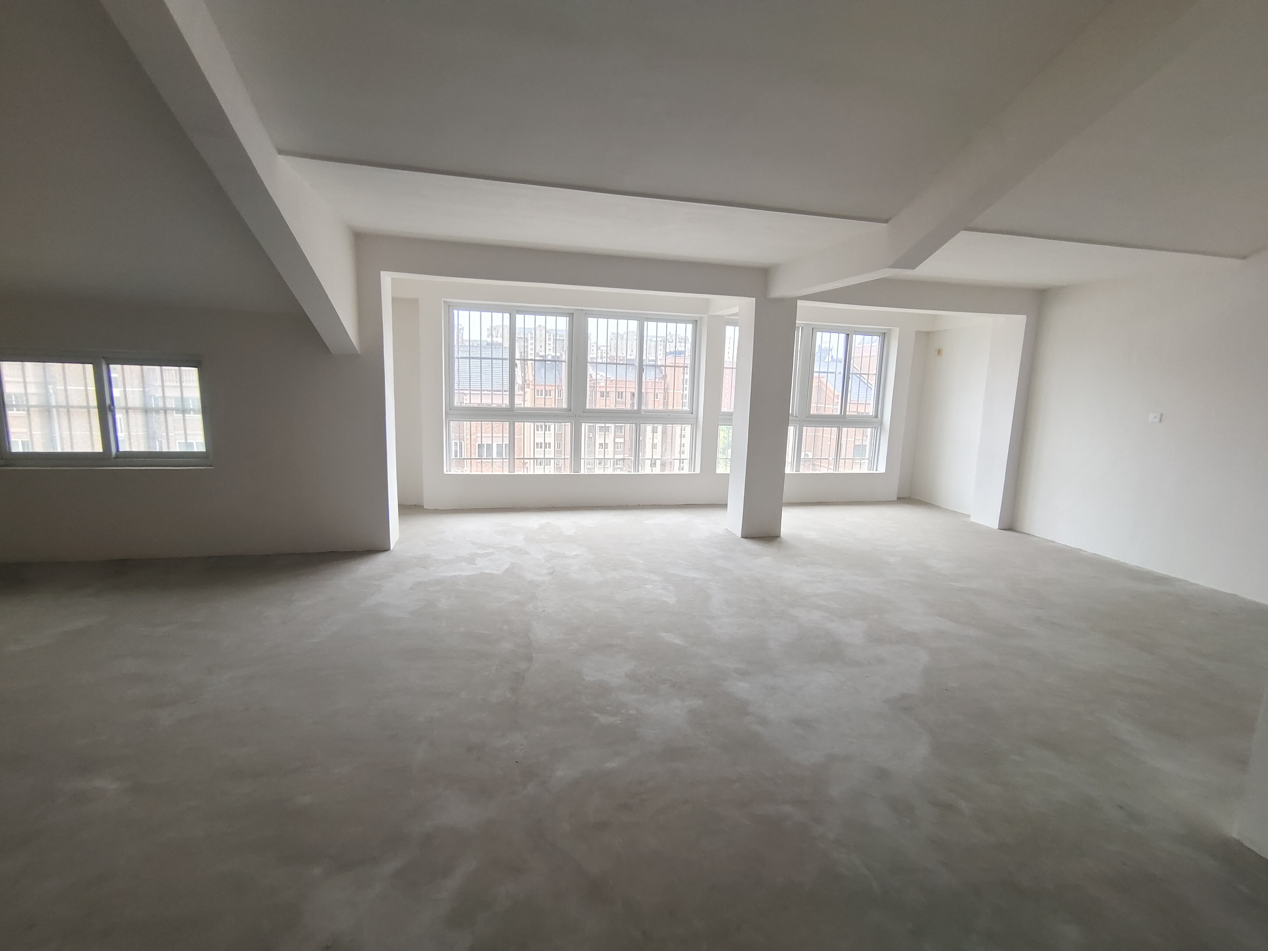 永泰佳园 3室2厅2卫 148m&sup2;