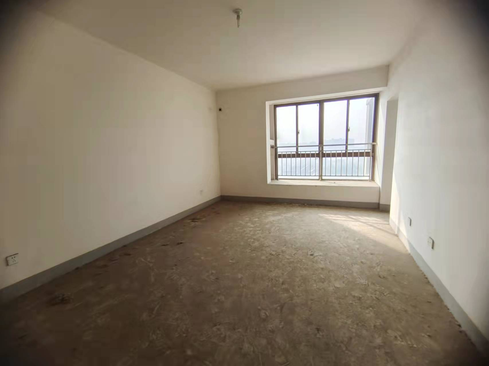 山景水岸 4室2厅2卫 225m&sup2;