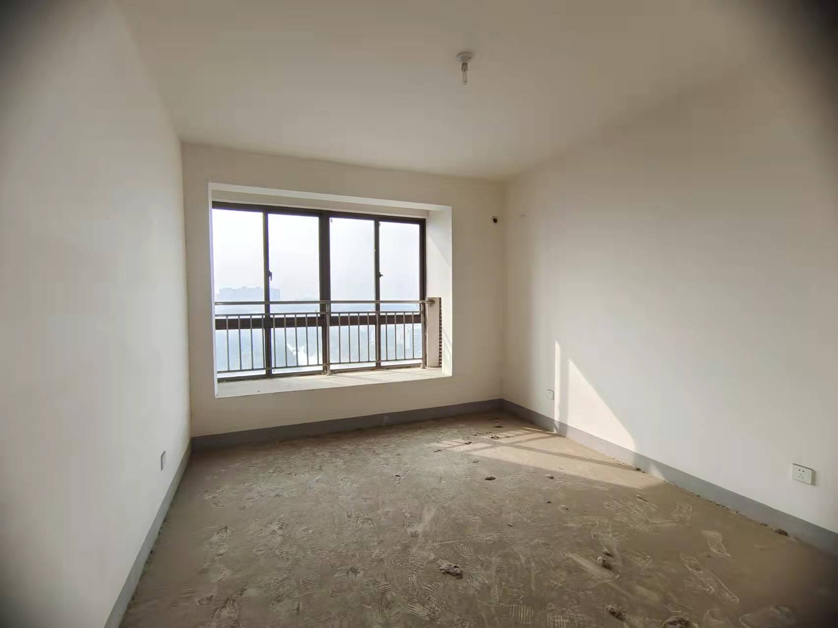 山景水岸 4室2厅2卫 225m&sup2;