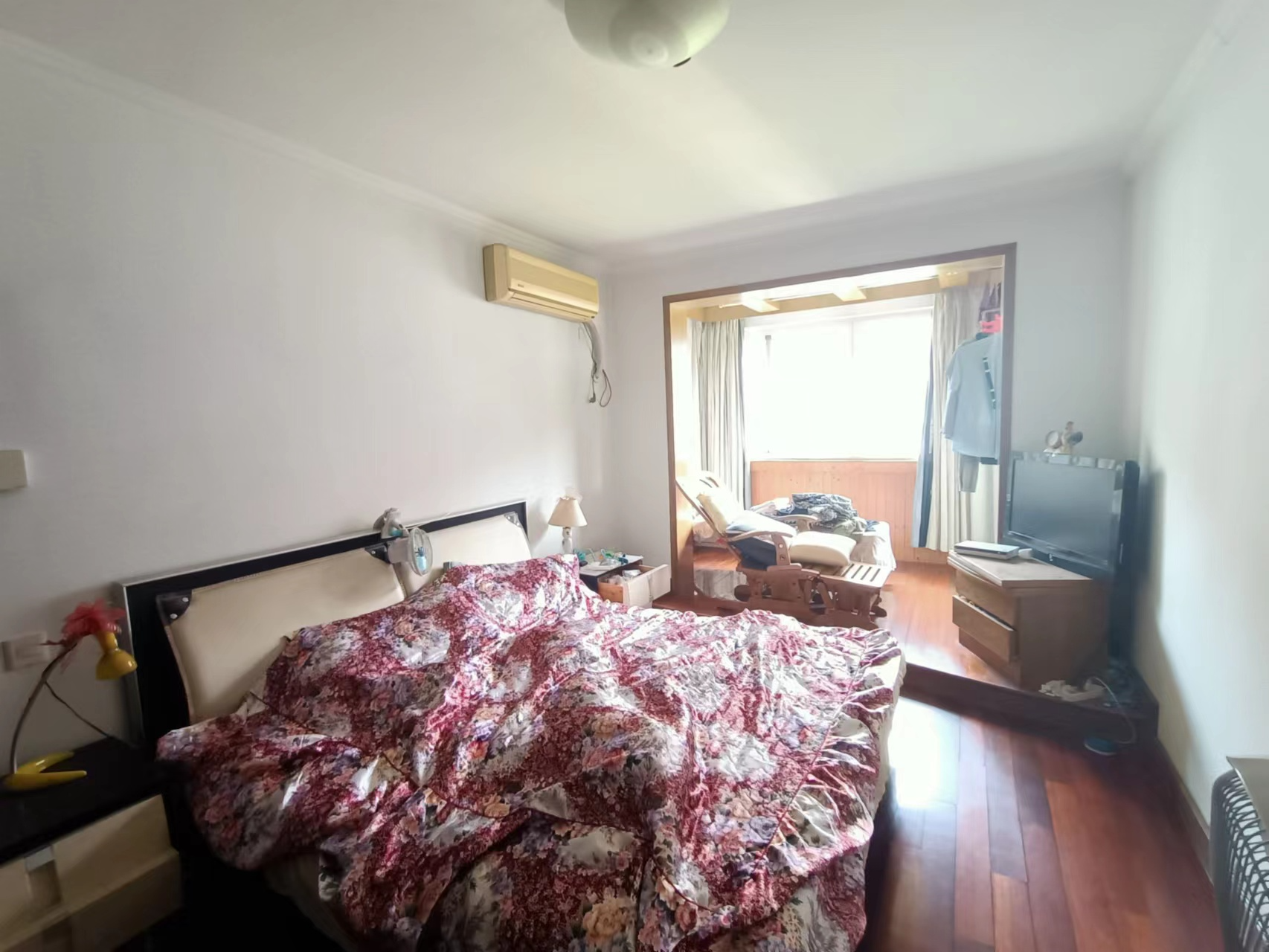 朝晖花园 3室2厅2卫 127.79m&sup2;