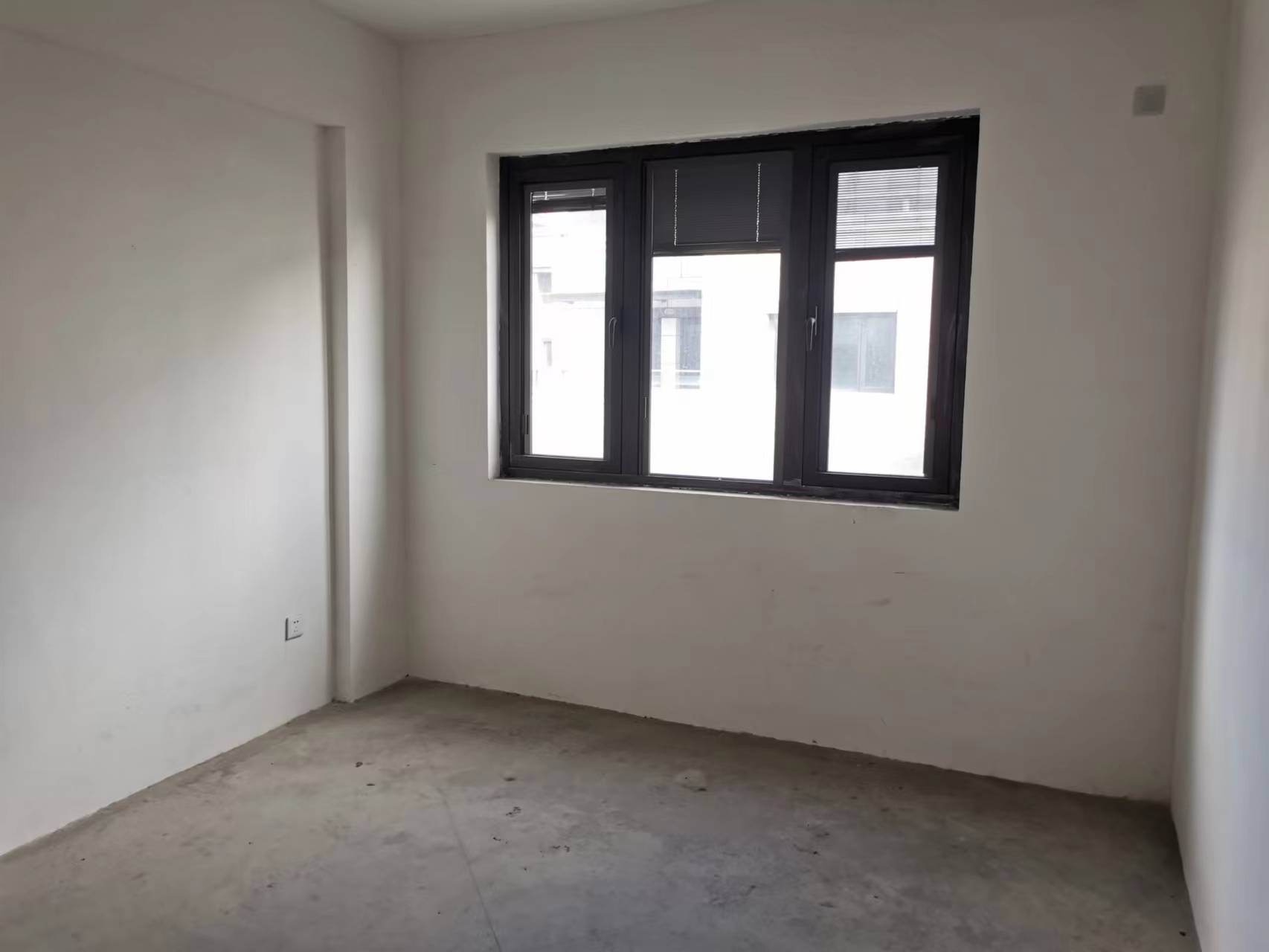 南通别业 5室2厅3卫 275m&sup2;