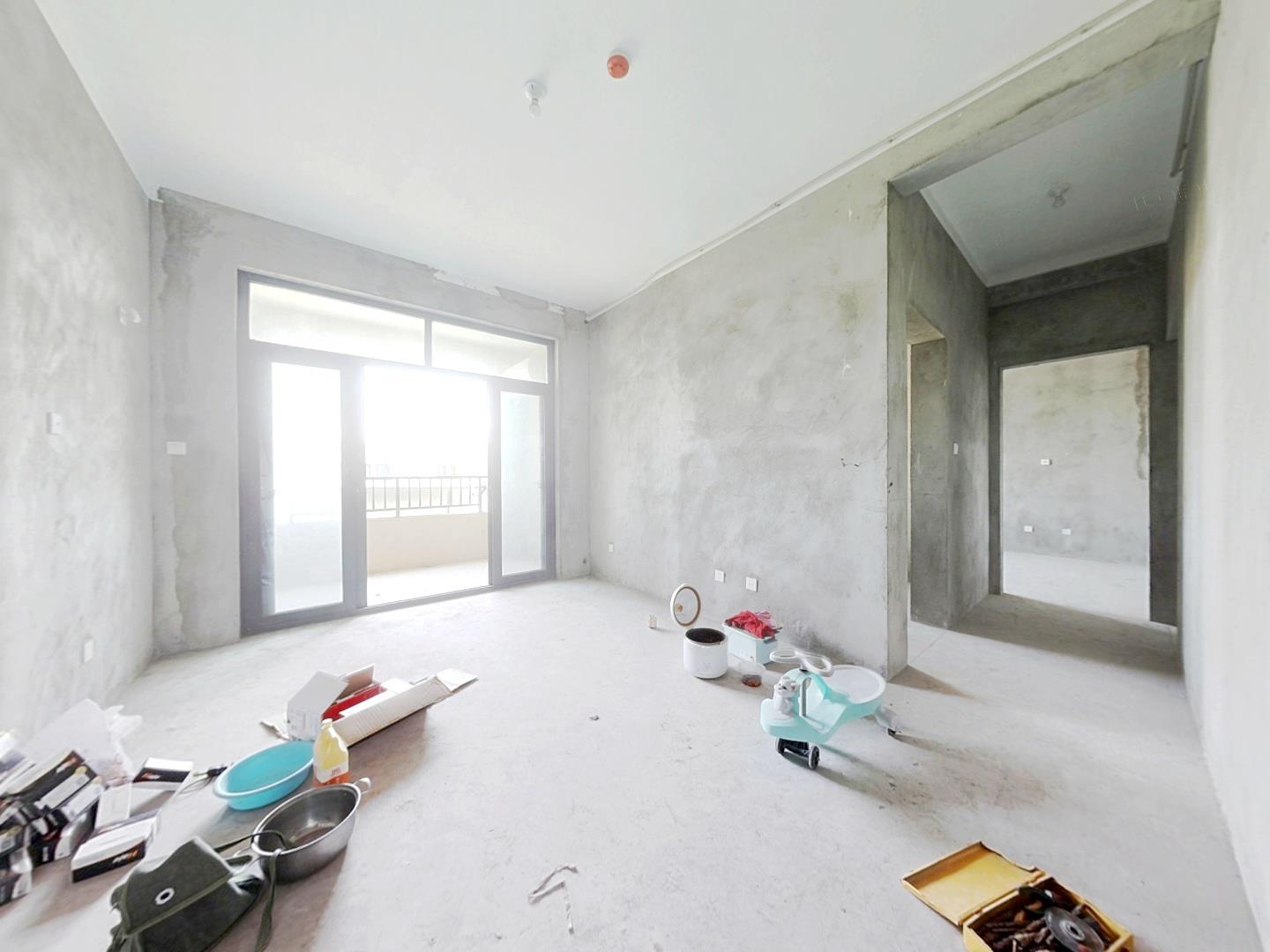 江景瑞园 3室2厅1卫 90m²