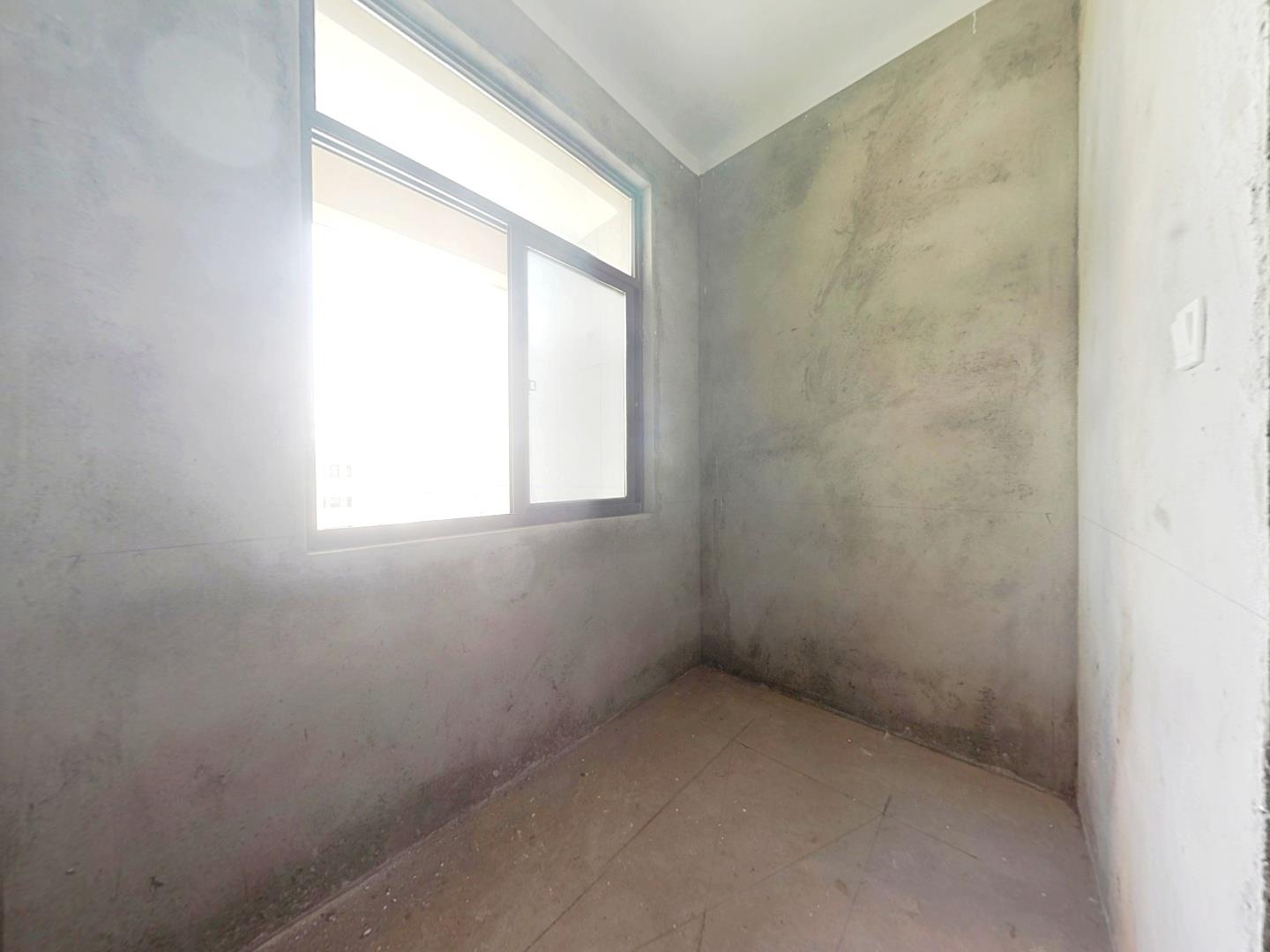 江景瑞园 3室2厅1卫 90m&sup2;