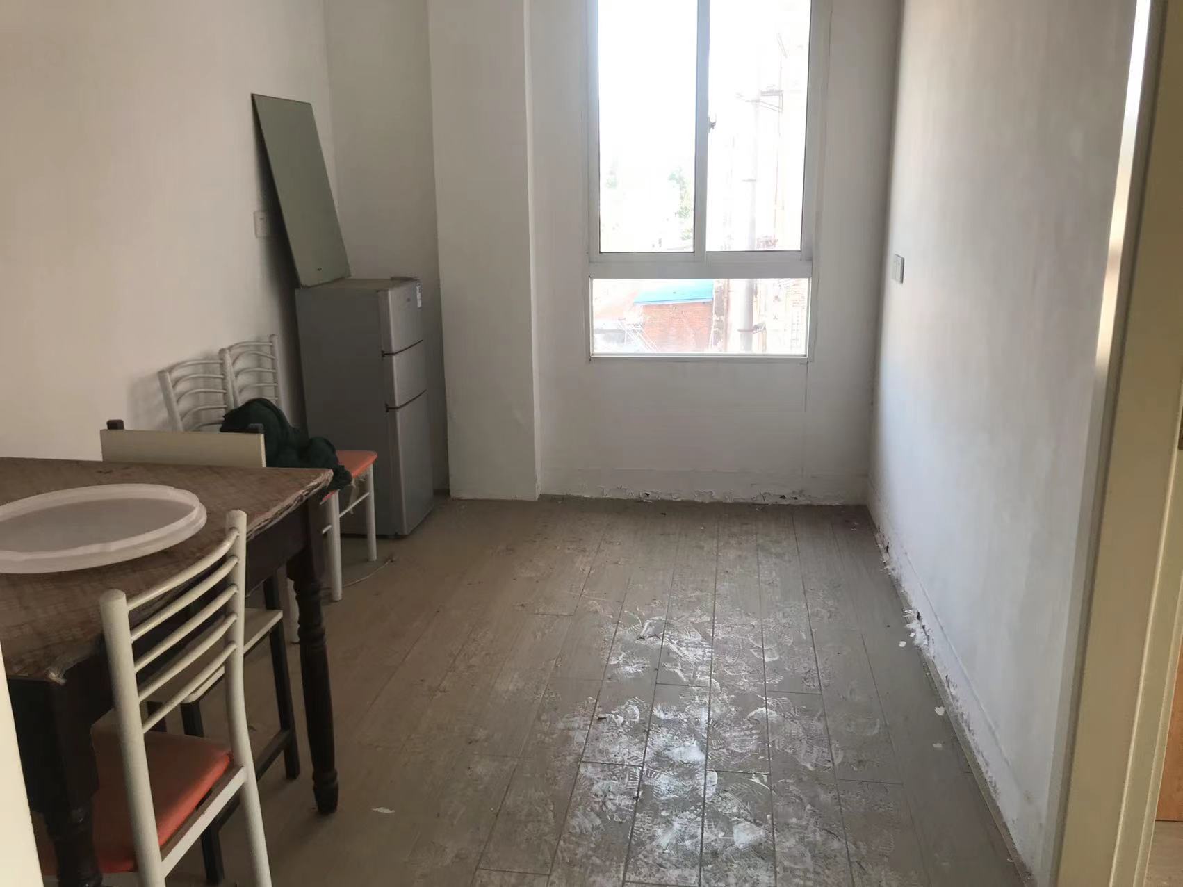 青年路新村 2室1厅1卫 50m&sup2;