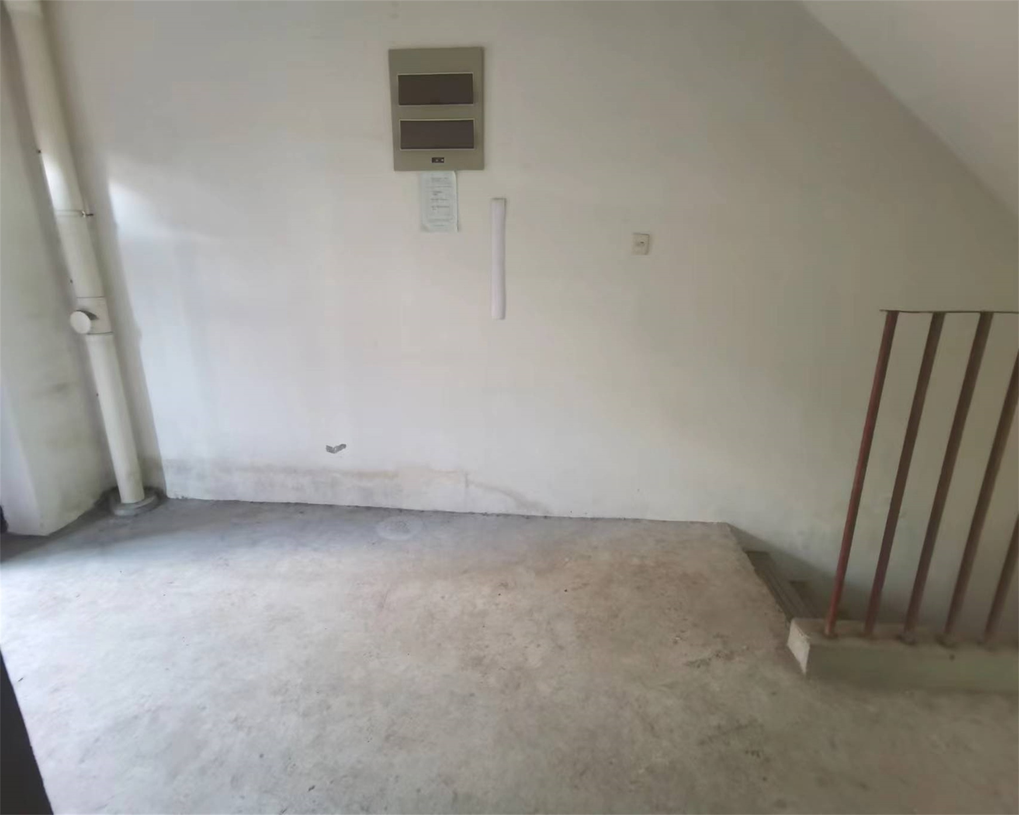 香槟美墅 5室2厅3卫 315m²