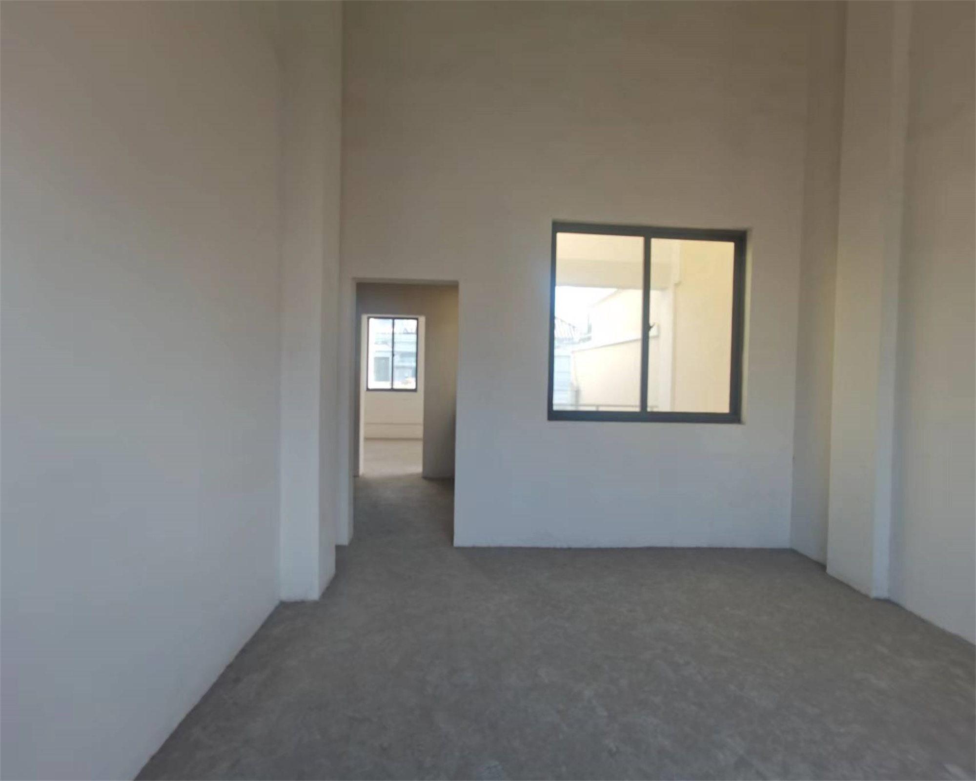 香槟美墅 5室2厅3卫 315.00m²