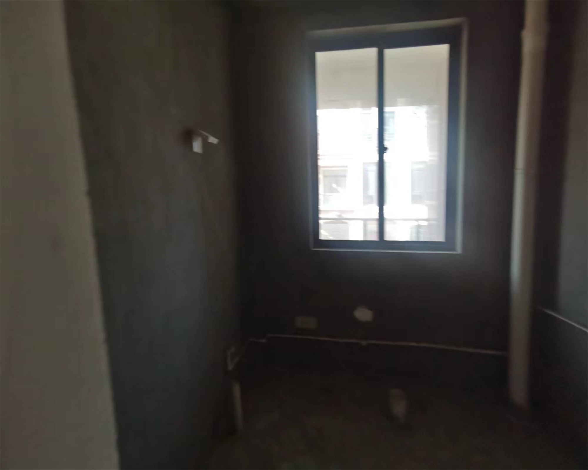 香槟美墅 5室2厅3卫 315.00m²