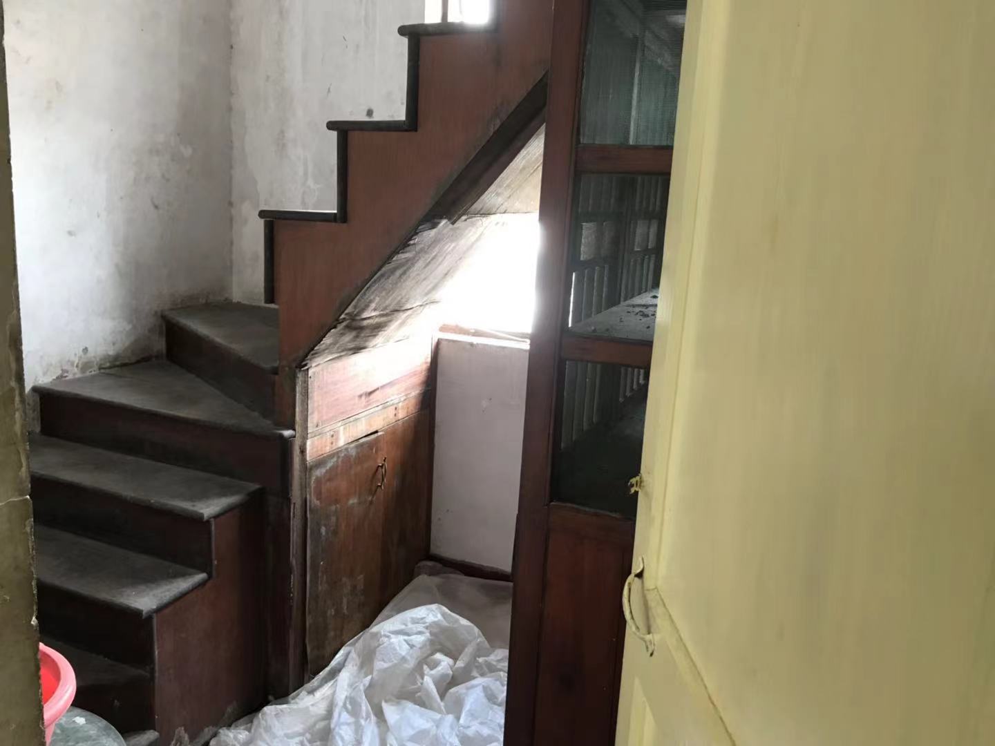 莘园路44号 2室1厅1卫 60m&sup2;