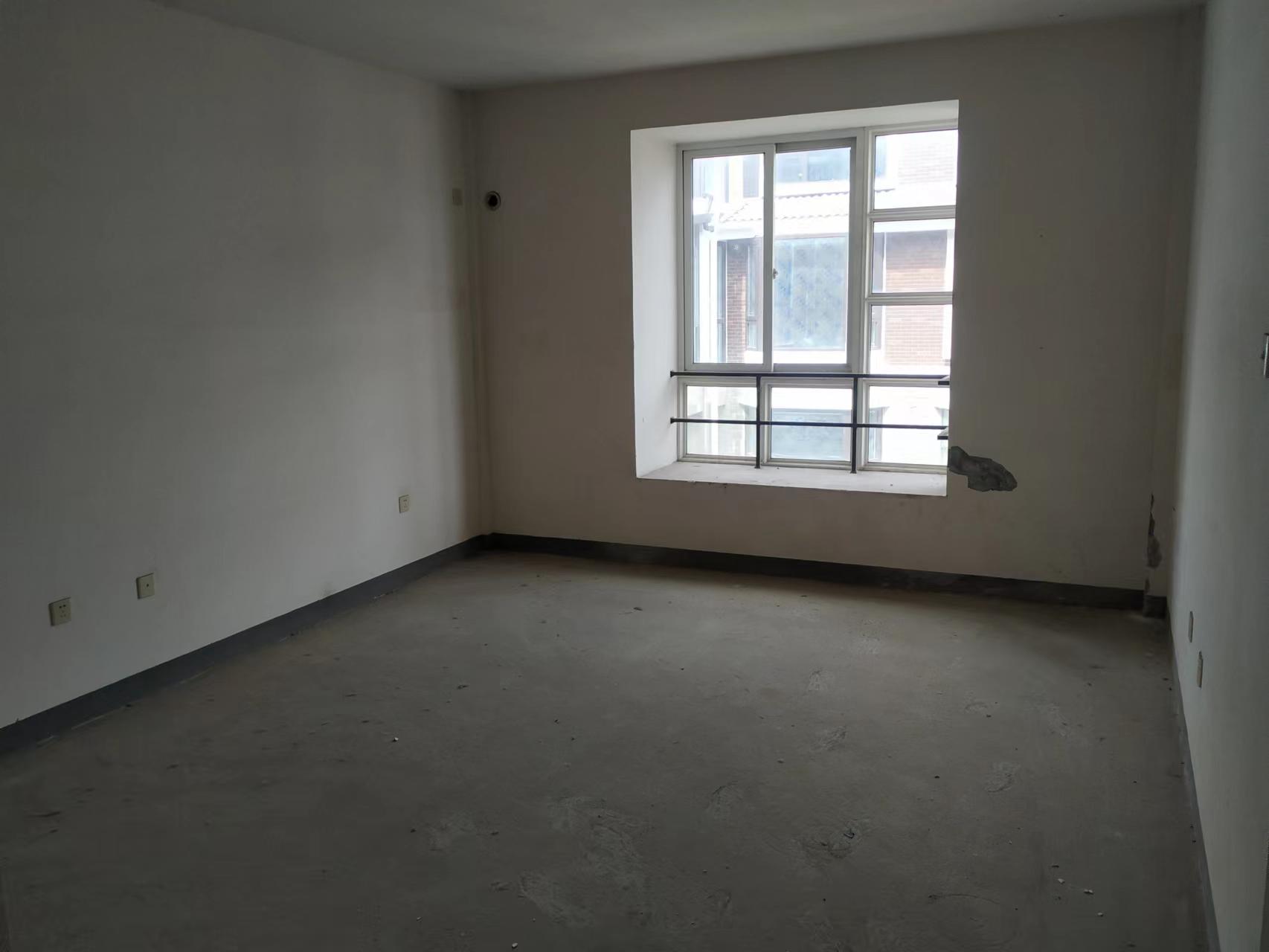 仁和家园 7室2厅3卫 387m&sup2;