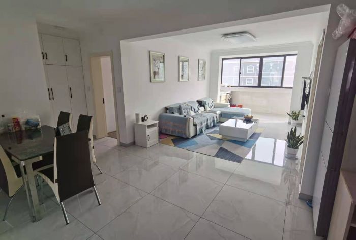 北濠桥东村 3室1厅2卫 110m&sup2;